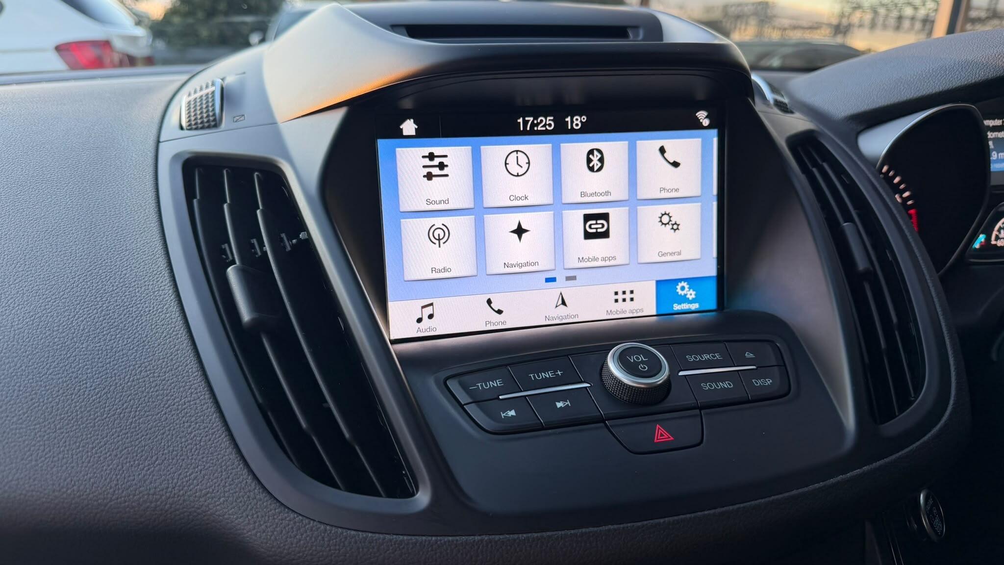 Ford Kuga view 16