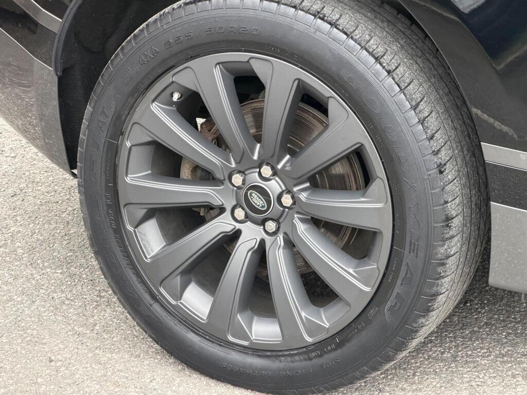 Land Rover Range Rover Velar view 59