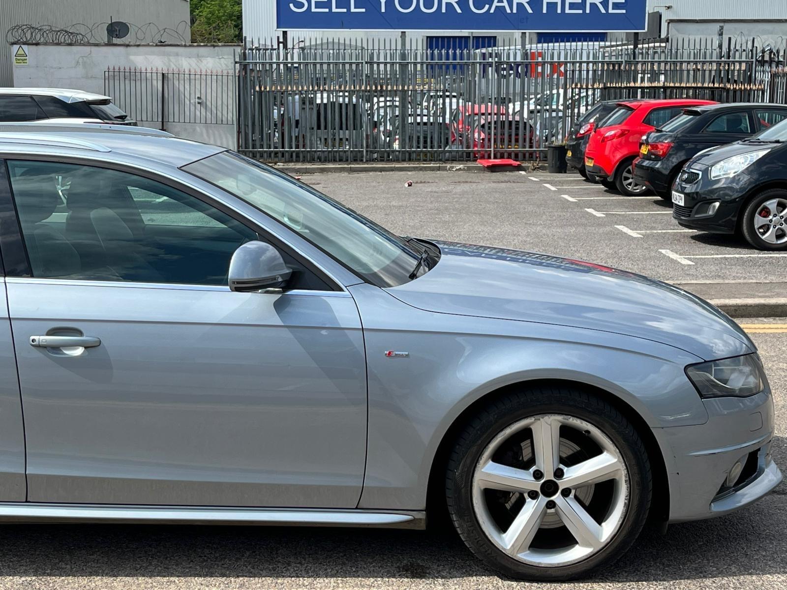 Audi A4 view 15