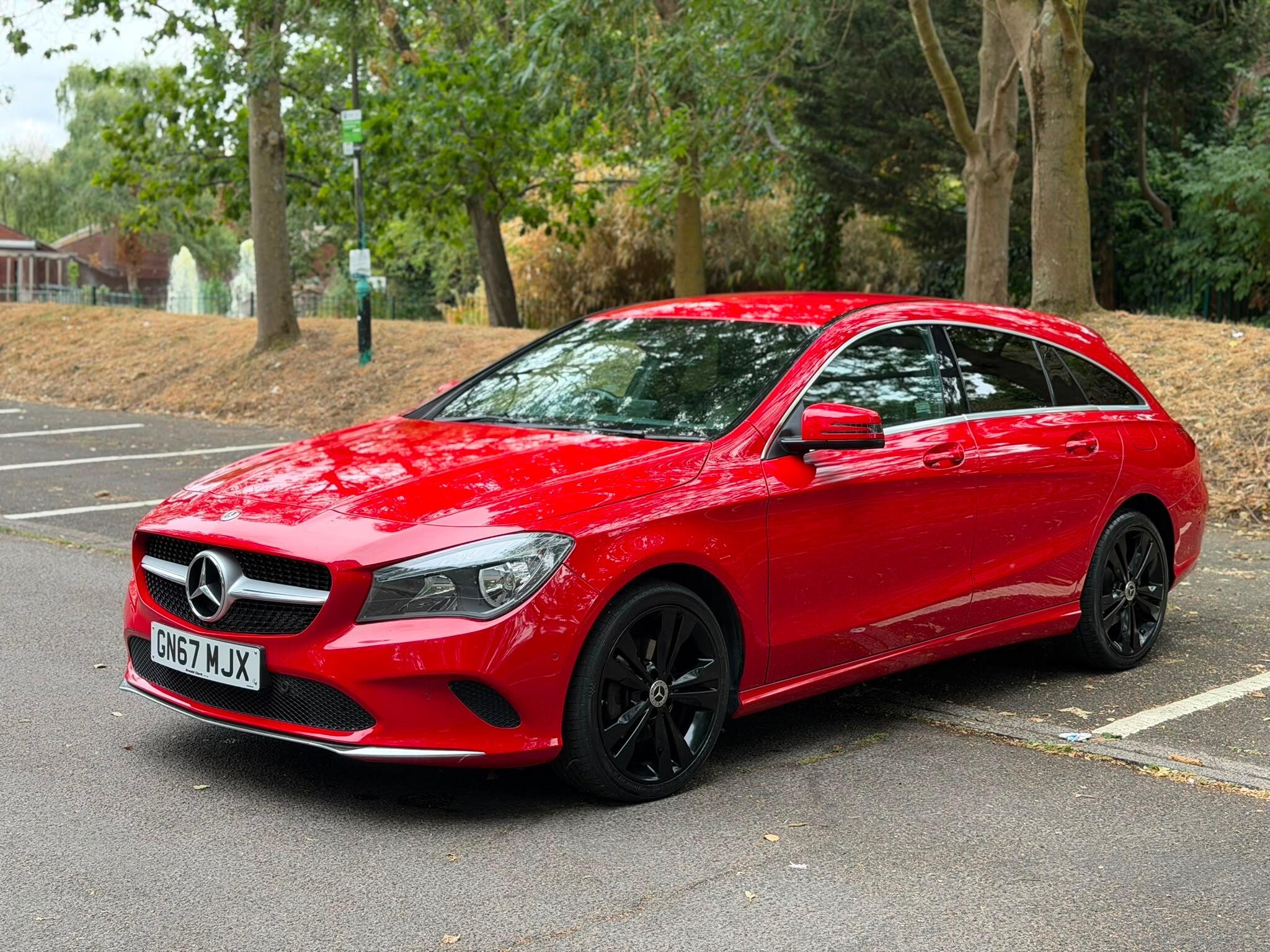 Mercedes-Benz CLA view 9