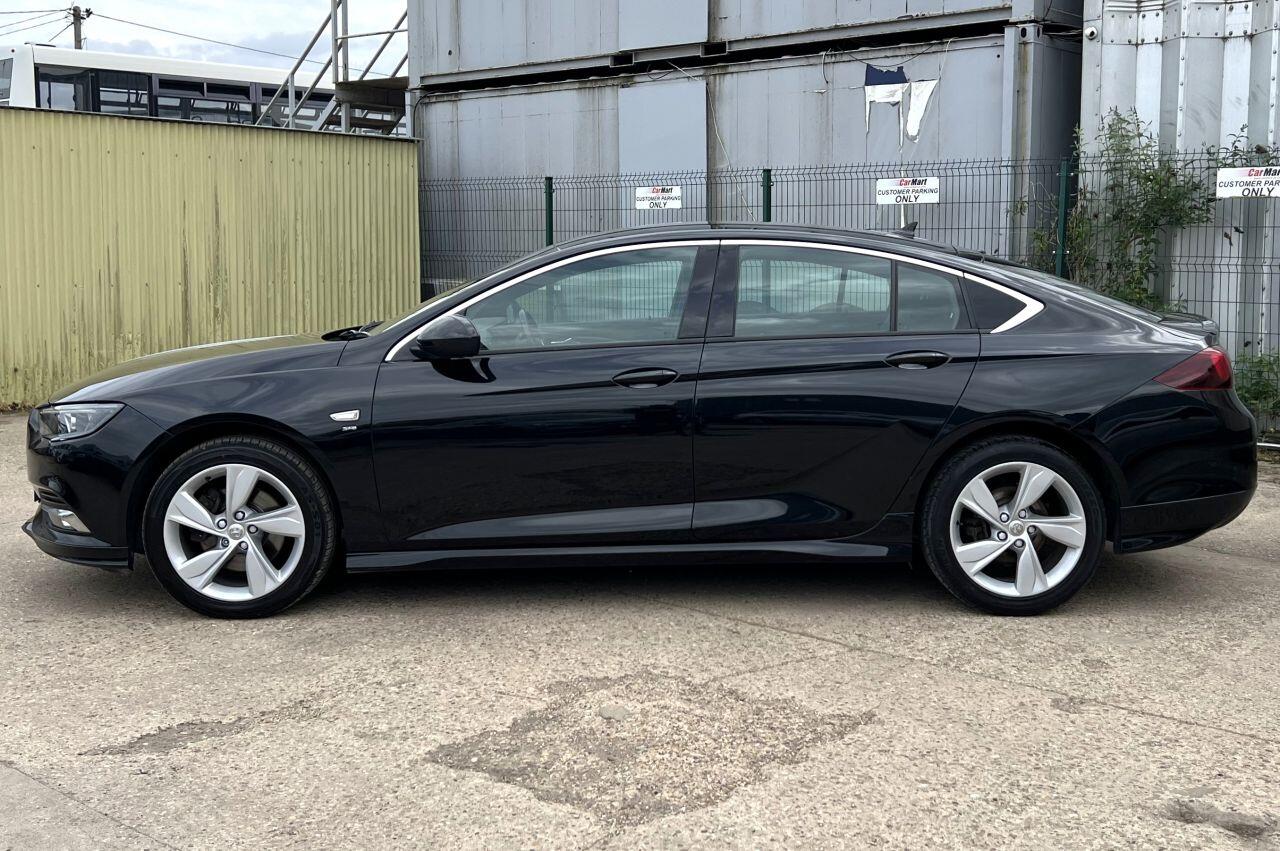 Vauxhall Insignia view 8