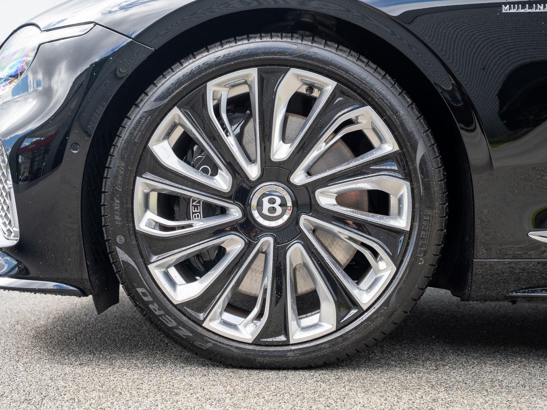 Bentley Continental view 6