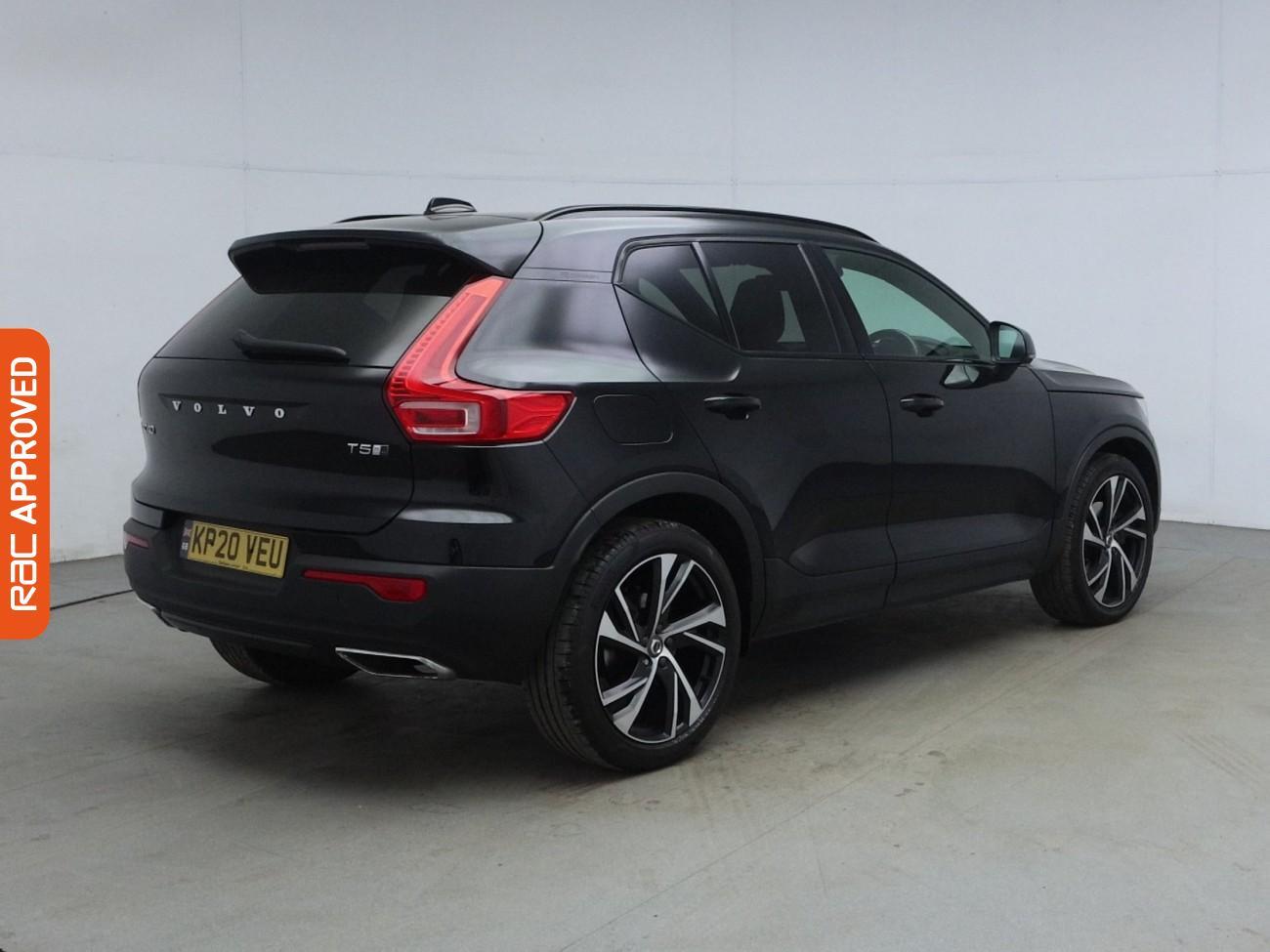 Volvo XC40 view 32
