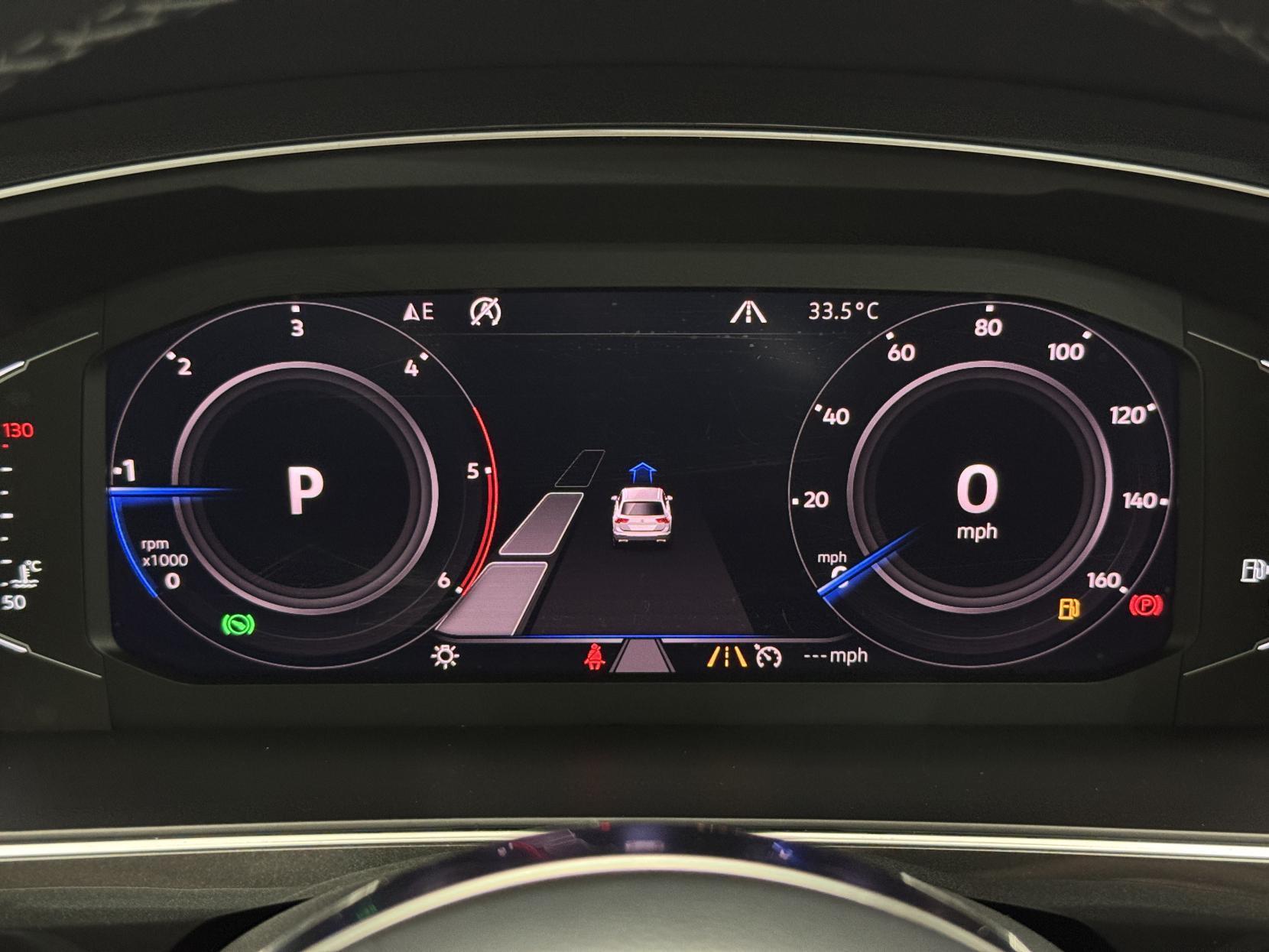 Volkswagen Tiguan view 35