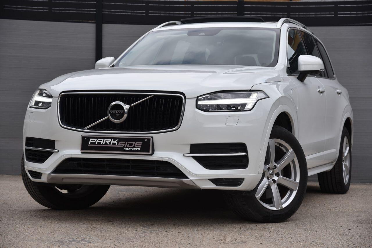 Volvo XC90 view 5