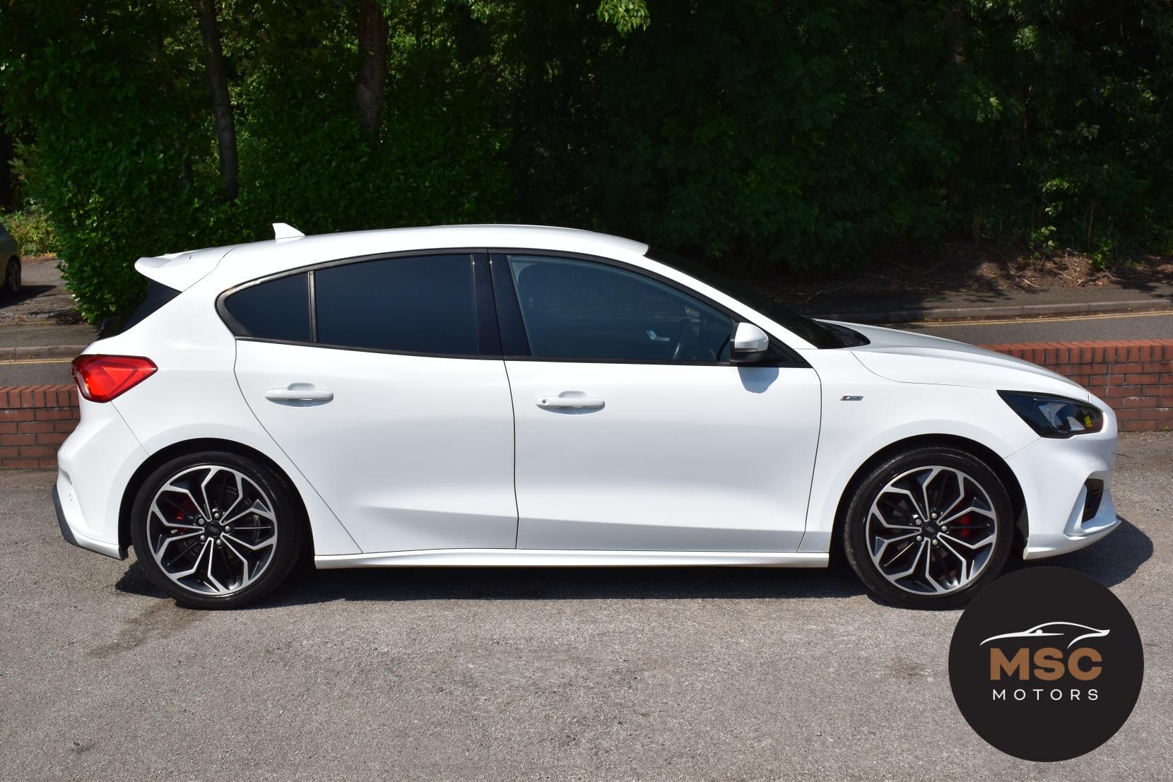 Ford Focus view 21