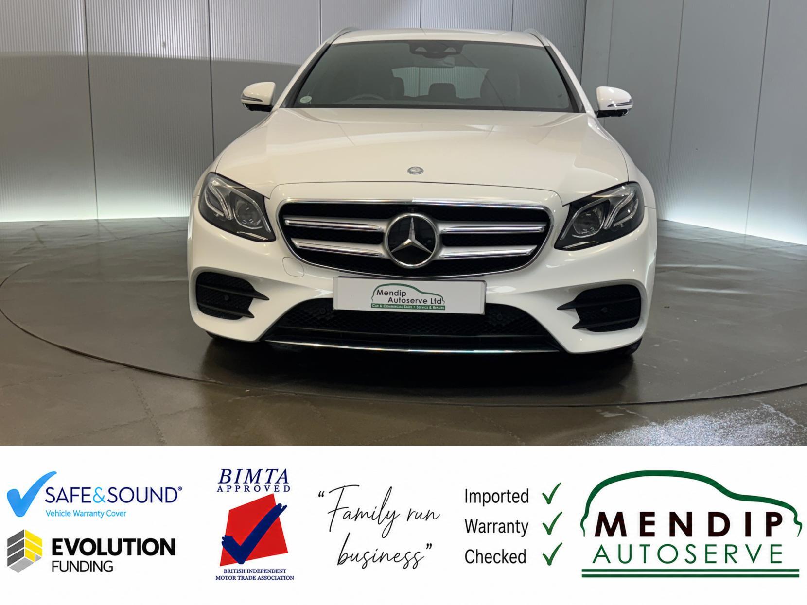 Mercedes-Benz E Class view 38