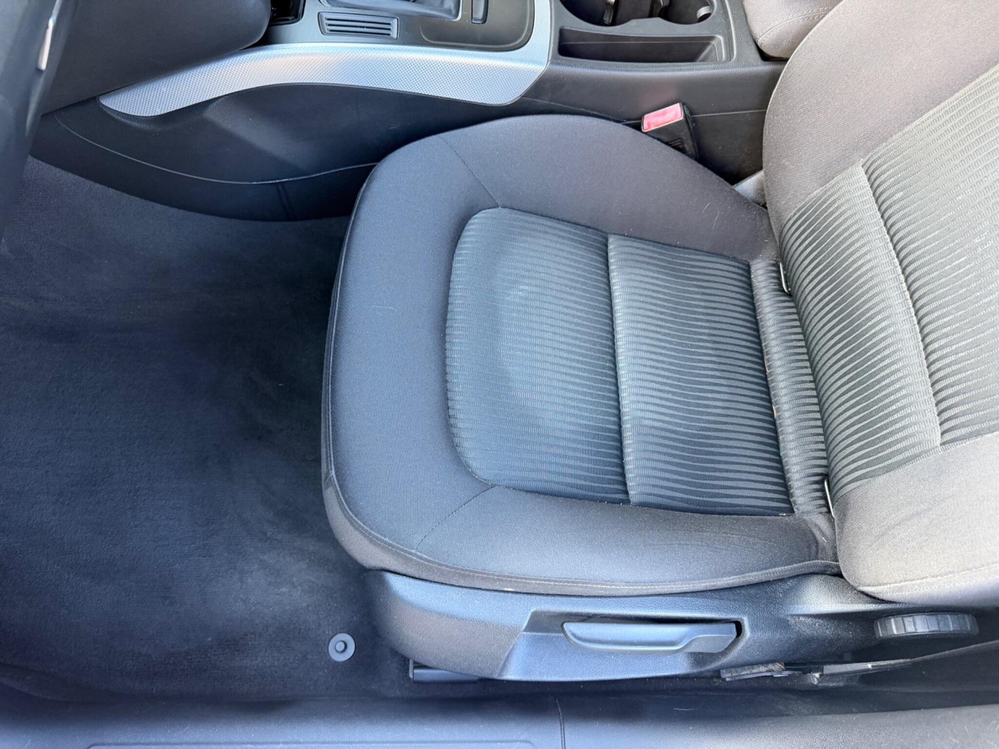 Audi A4 view 17