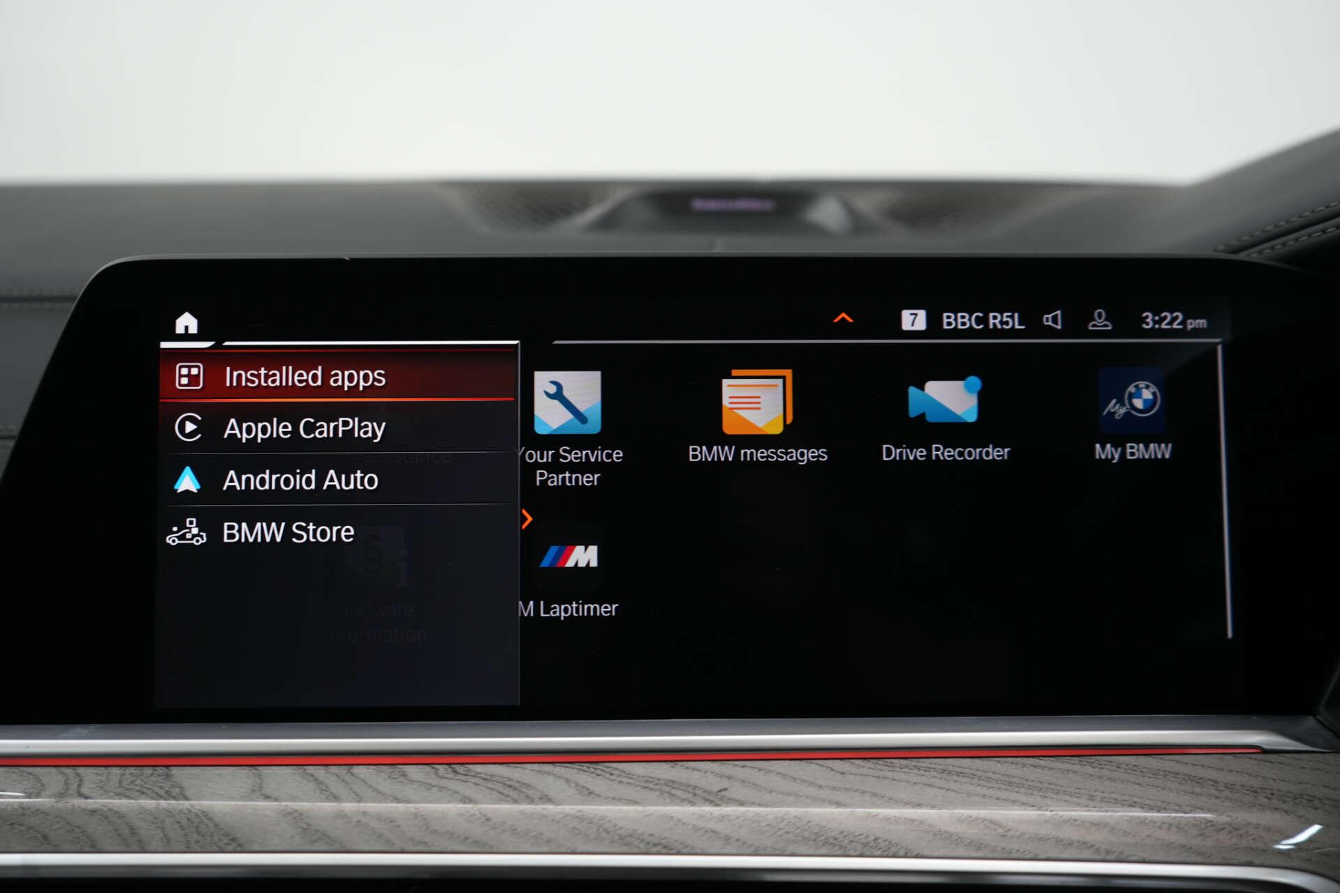 BMW X7 view 47