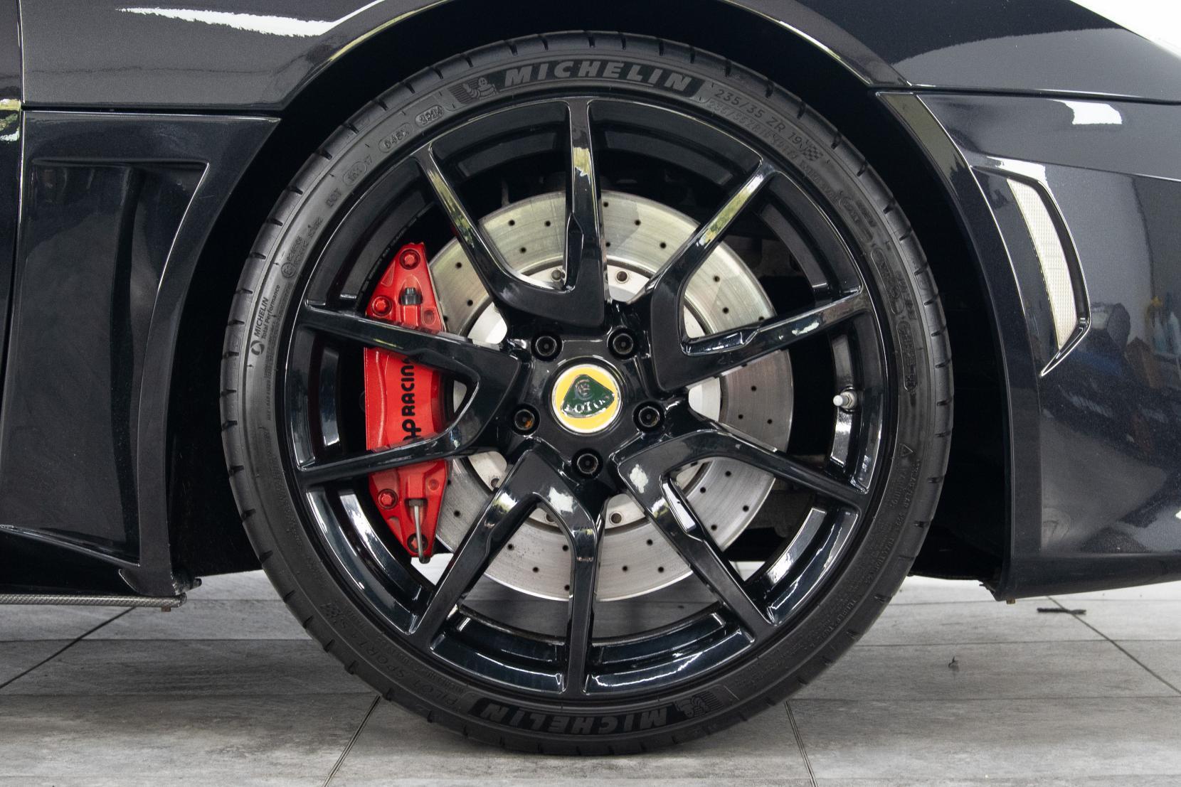 Lotus Evora view 6