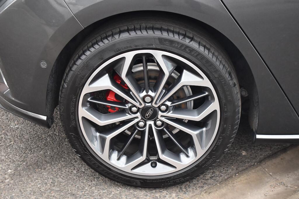 Ford Focus view 71