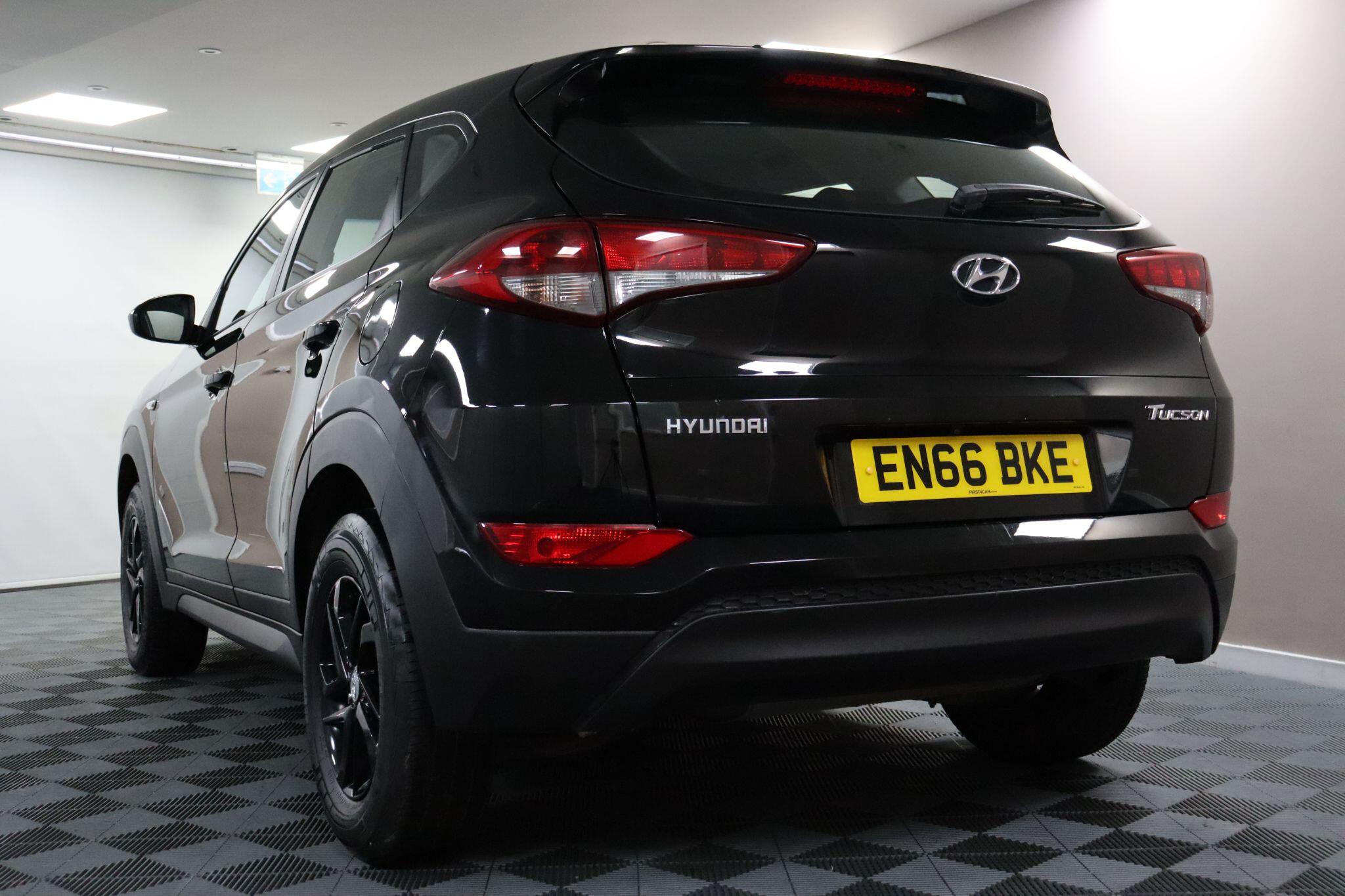 Hyundai Tucson view 29