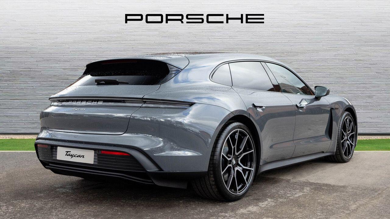 Porsche Taycan view 29
