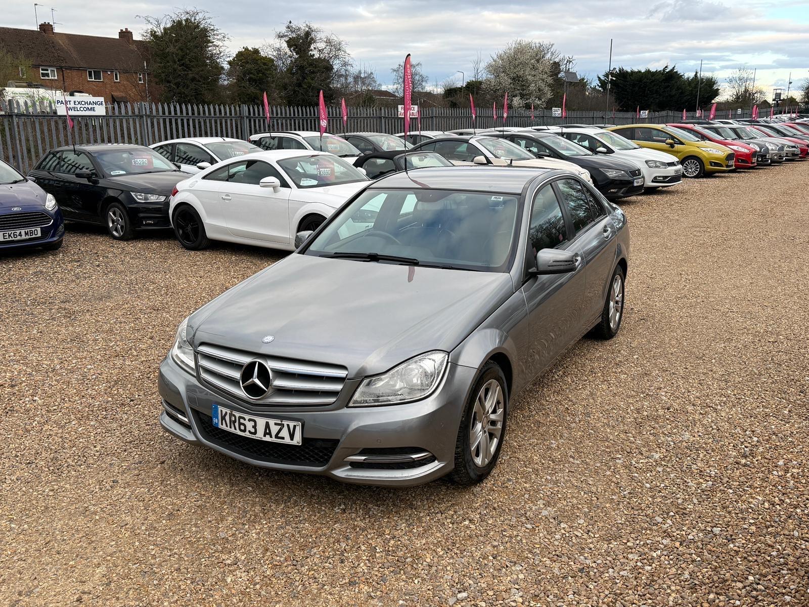 Mercedes-Benz C Class view 11
