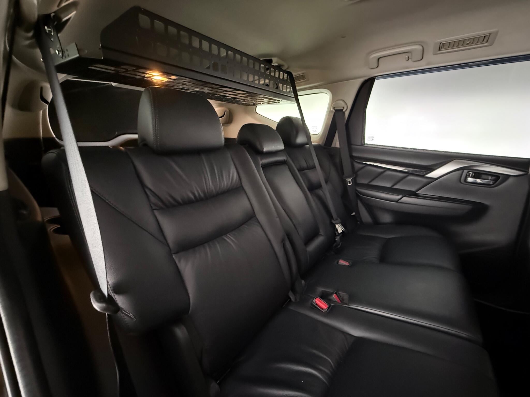 Mitsubishi Shogun Sport view 29