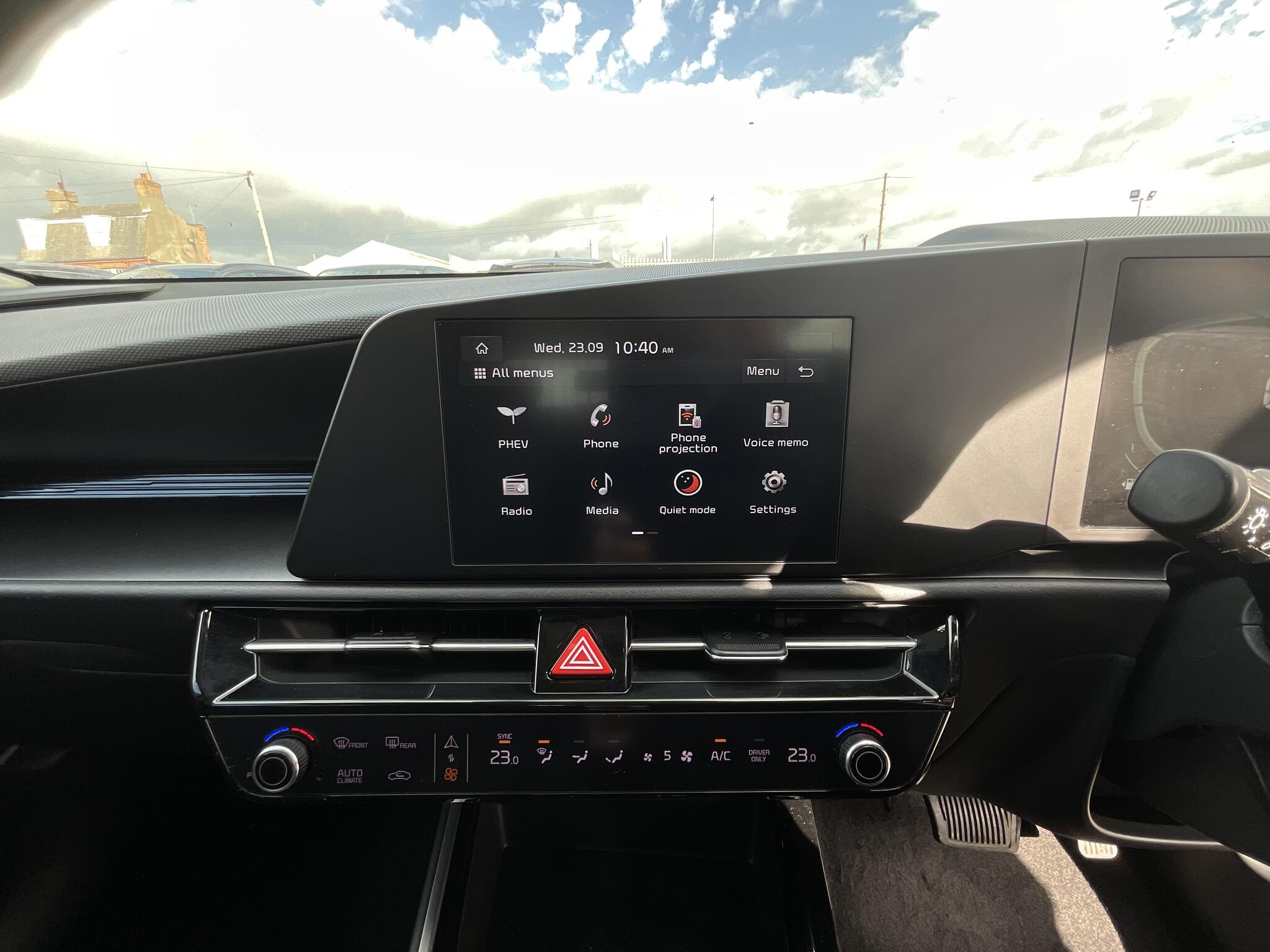 Kia Niro view 24