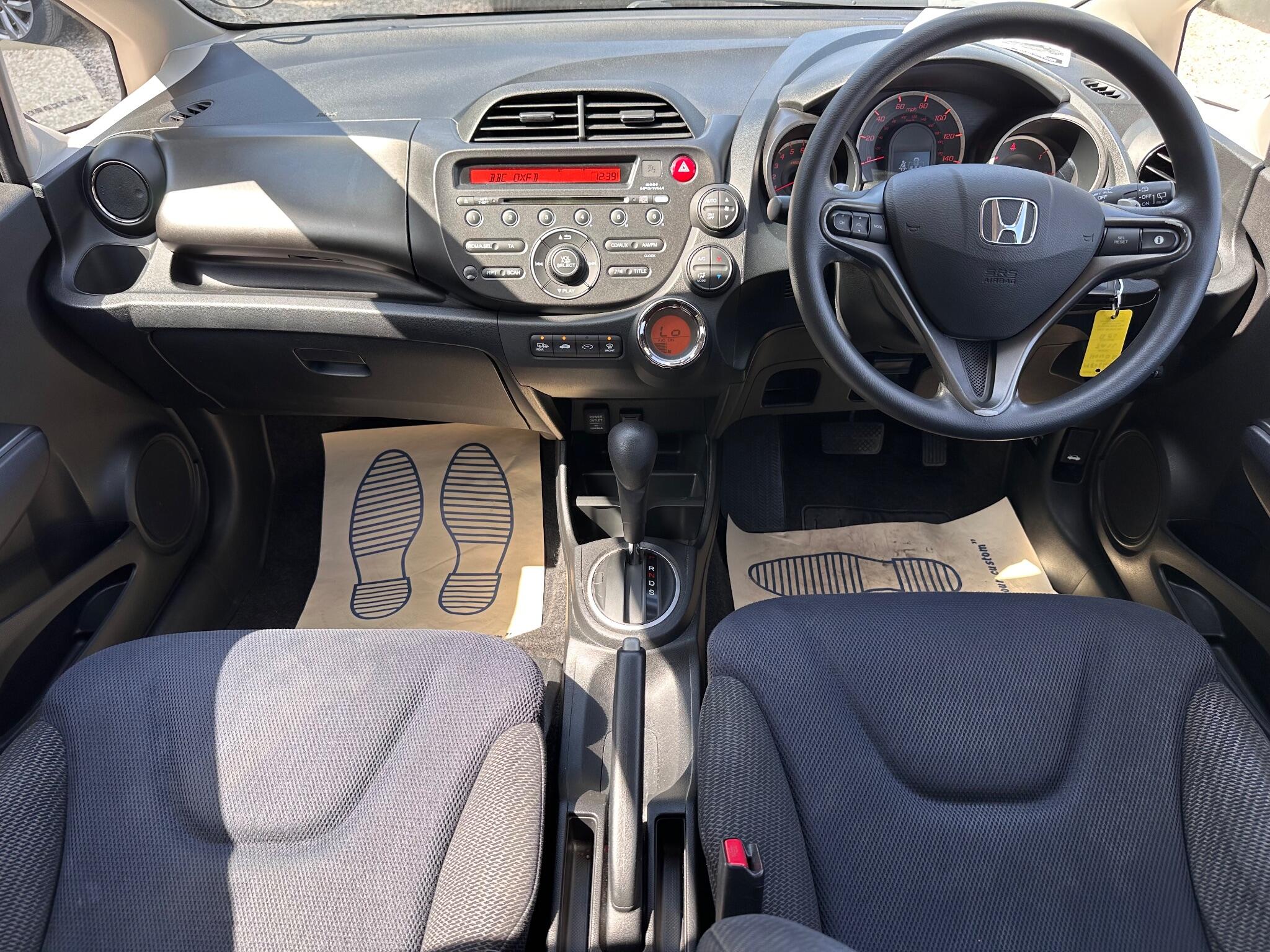 Honda Jazz view 25