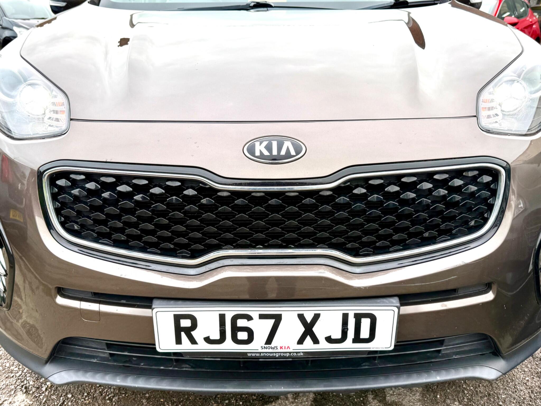 2018 Kia Sportage 1.6 GDi 2 Euro 6 (s/s) 5dr • 119,722 miles image 14