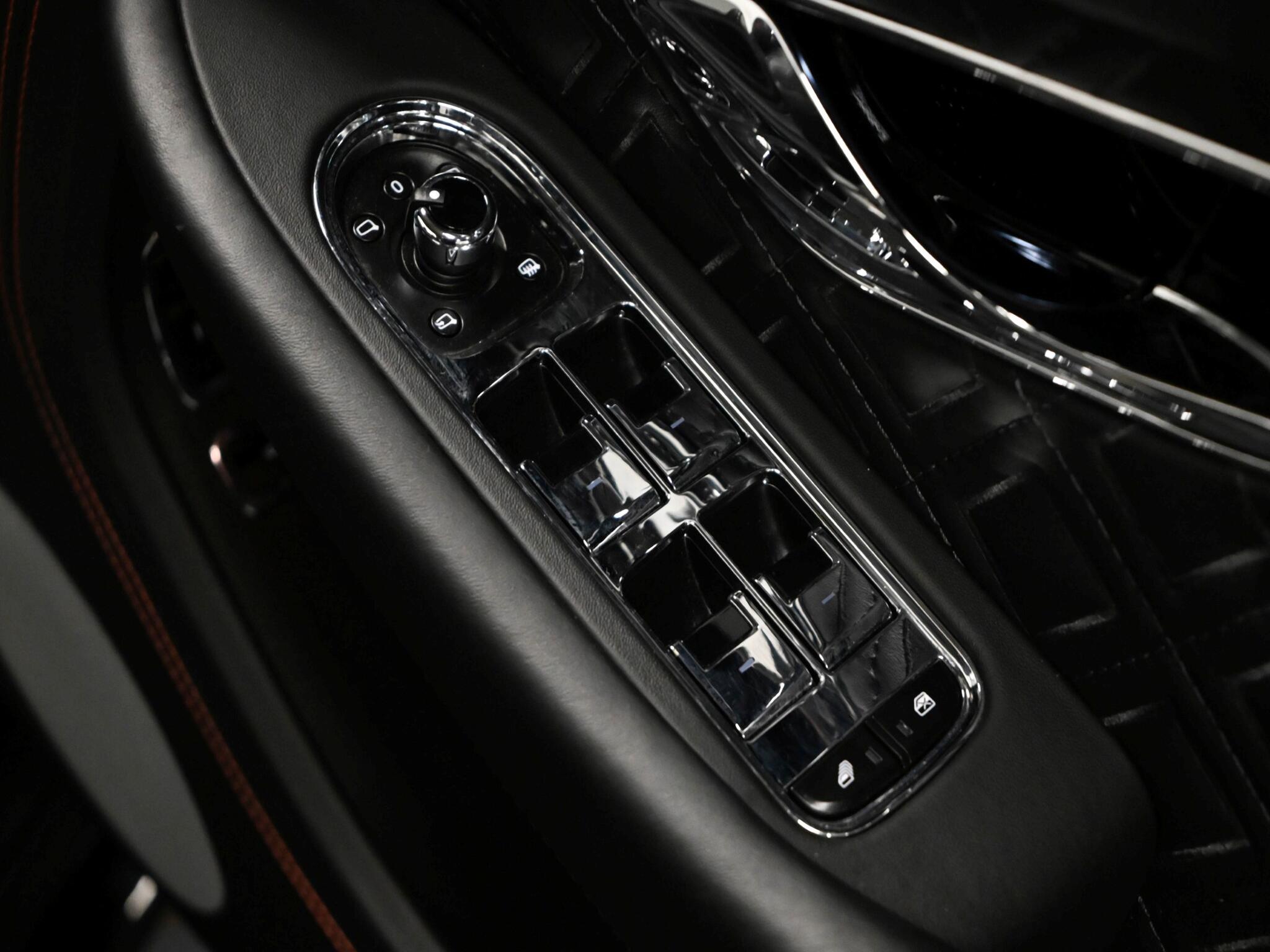 Bentley Continental view 13
