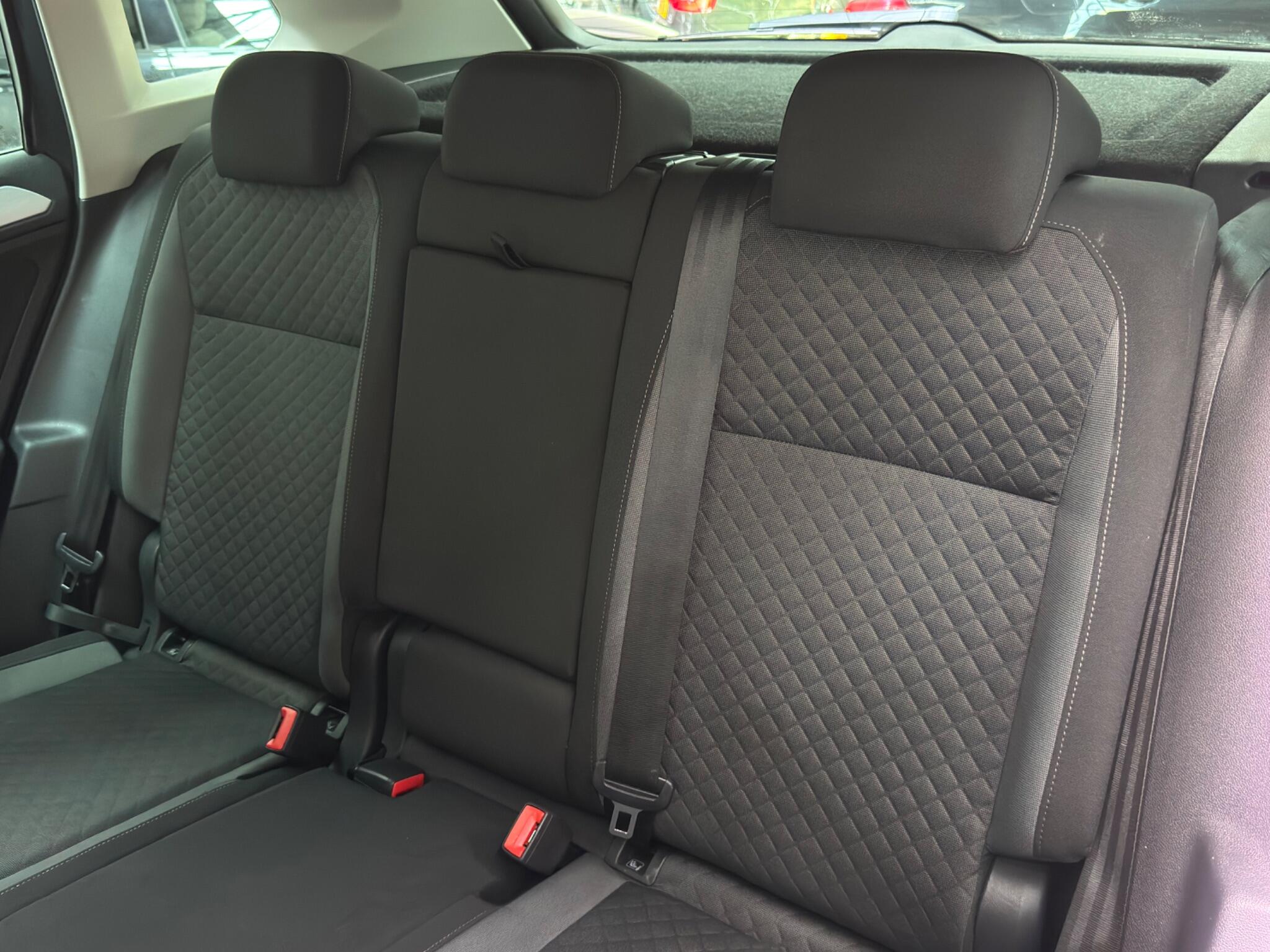 Volkswagen Tiguan view 46