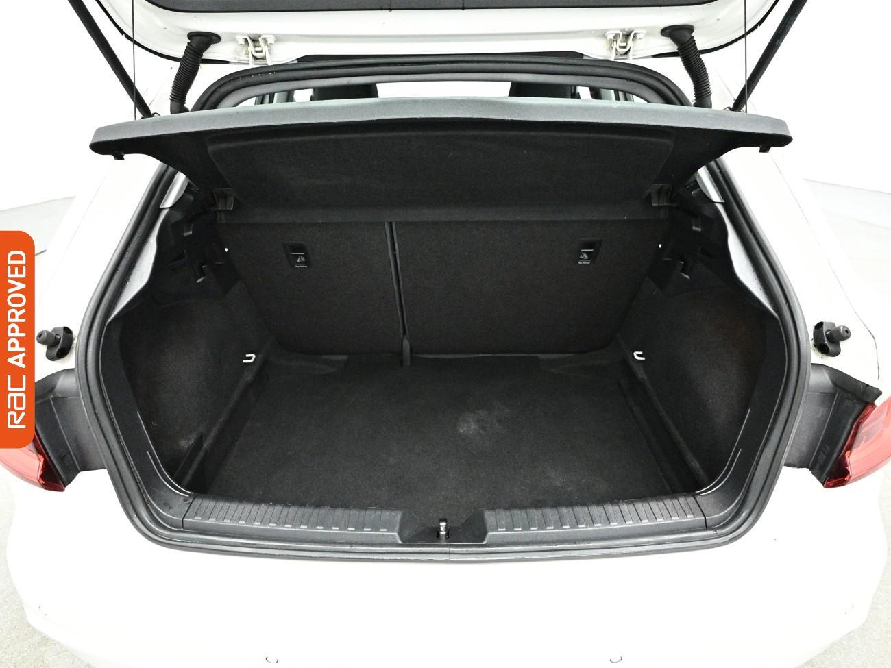 Audi A1 view 24