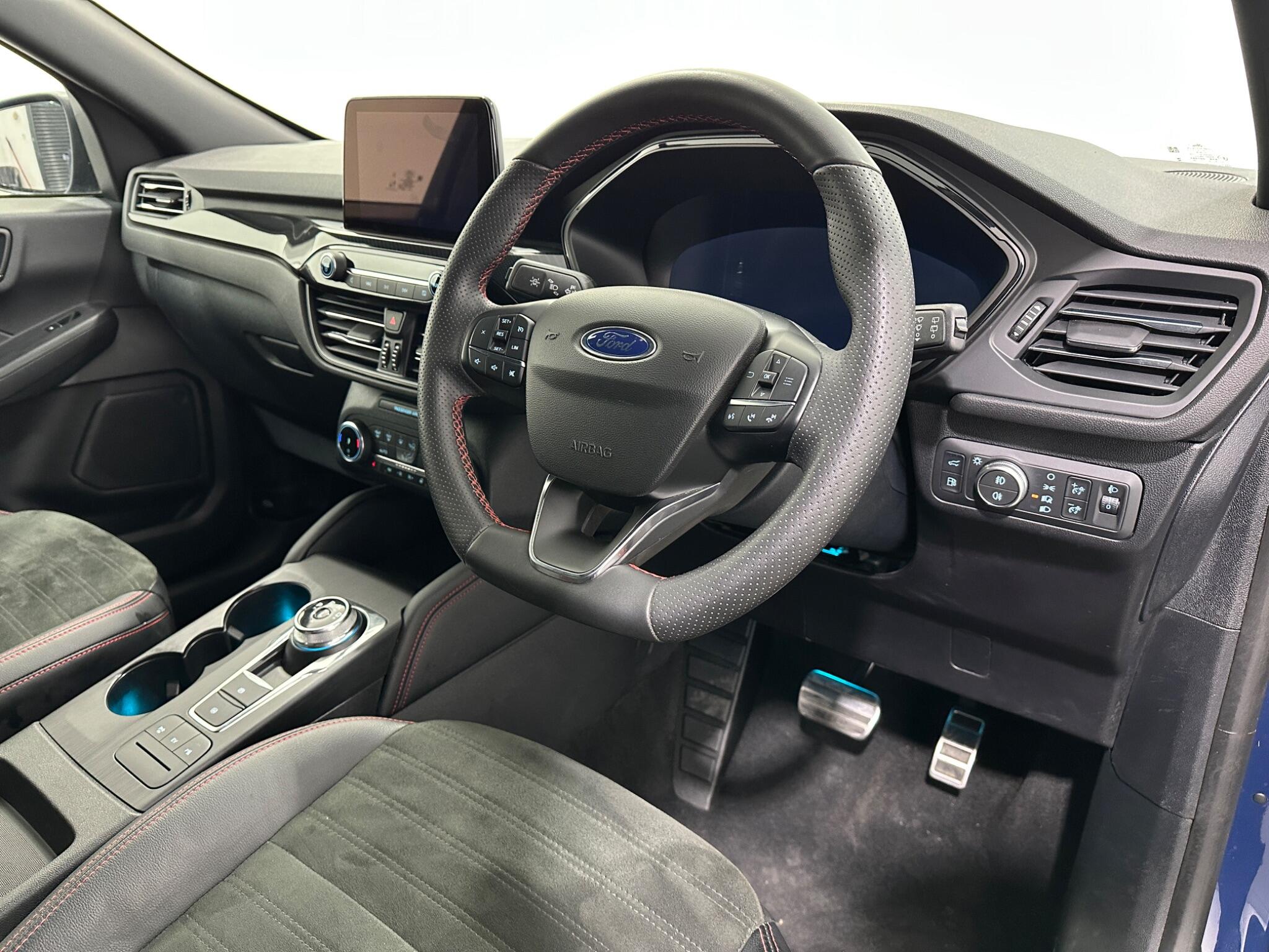 Ford Kuga view 11