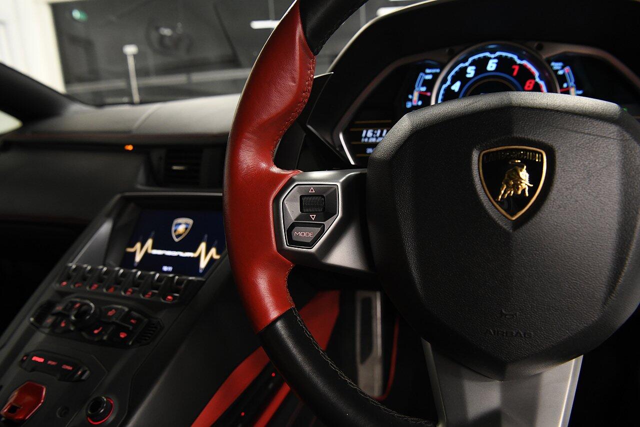 Lamborghini Aventador view 20