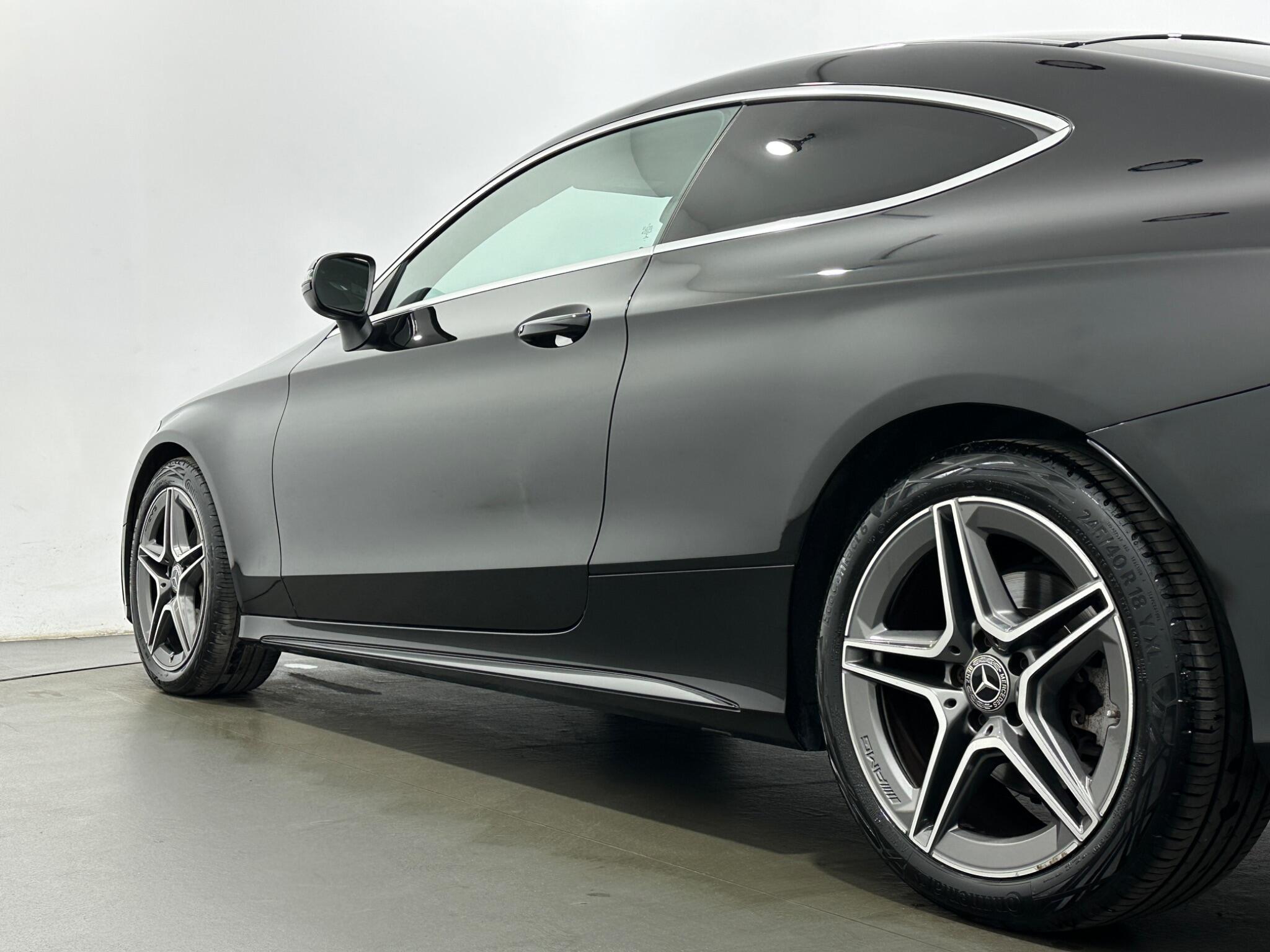 Mercedes-Benz C-Class view 46