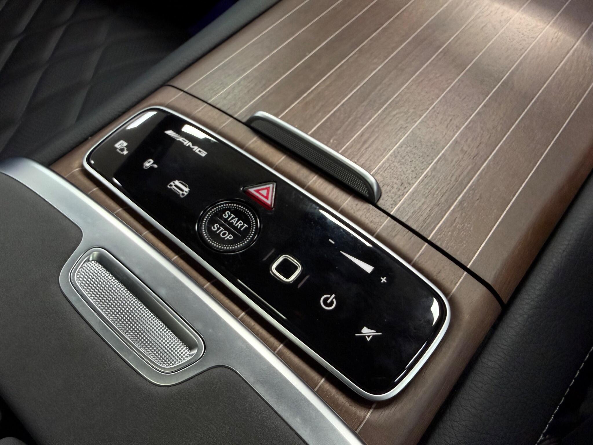 Mercedes-Benz Eqs view 82