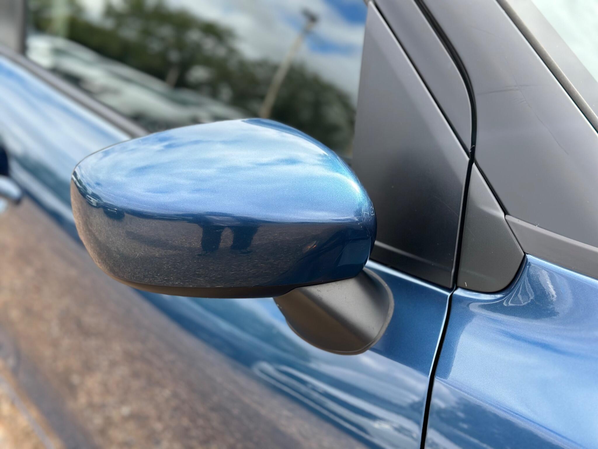 Suzuki Baleno view 21
