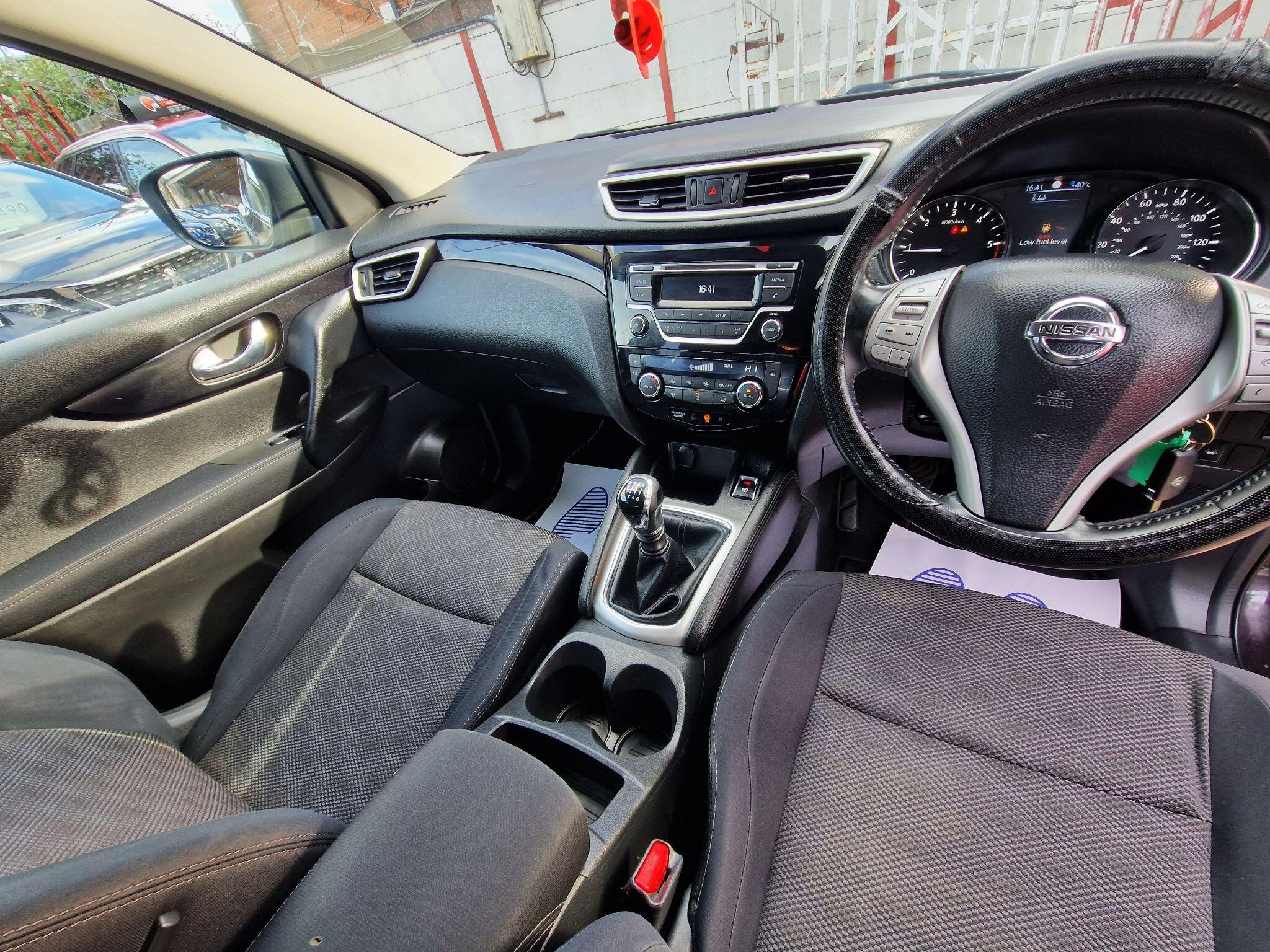 Nissan Qashqai view 17