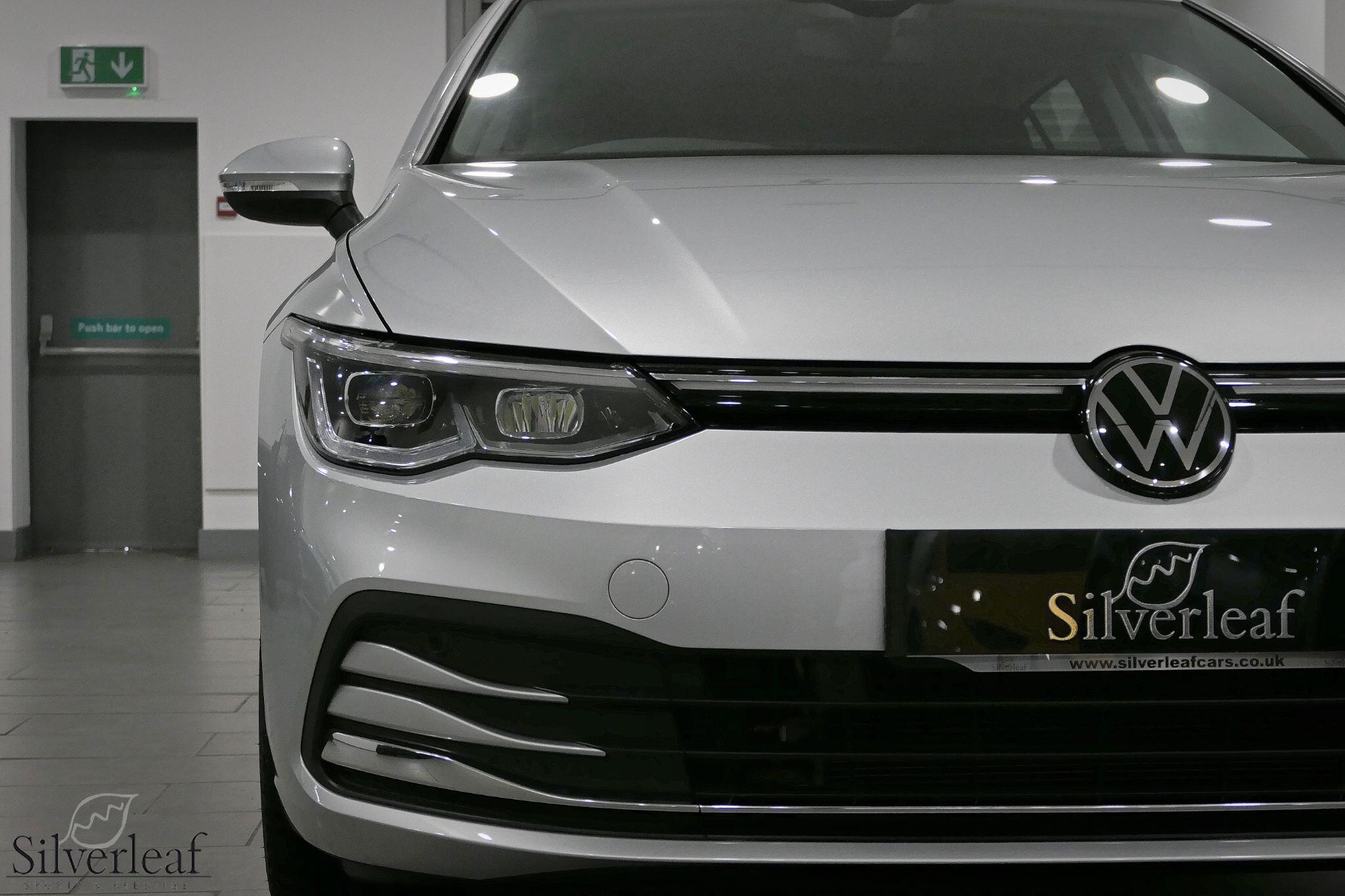 Volkswagen Golf view 29
