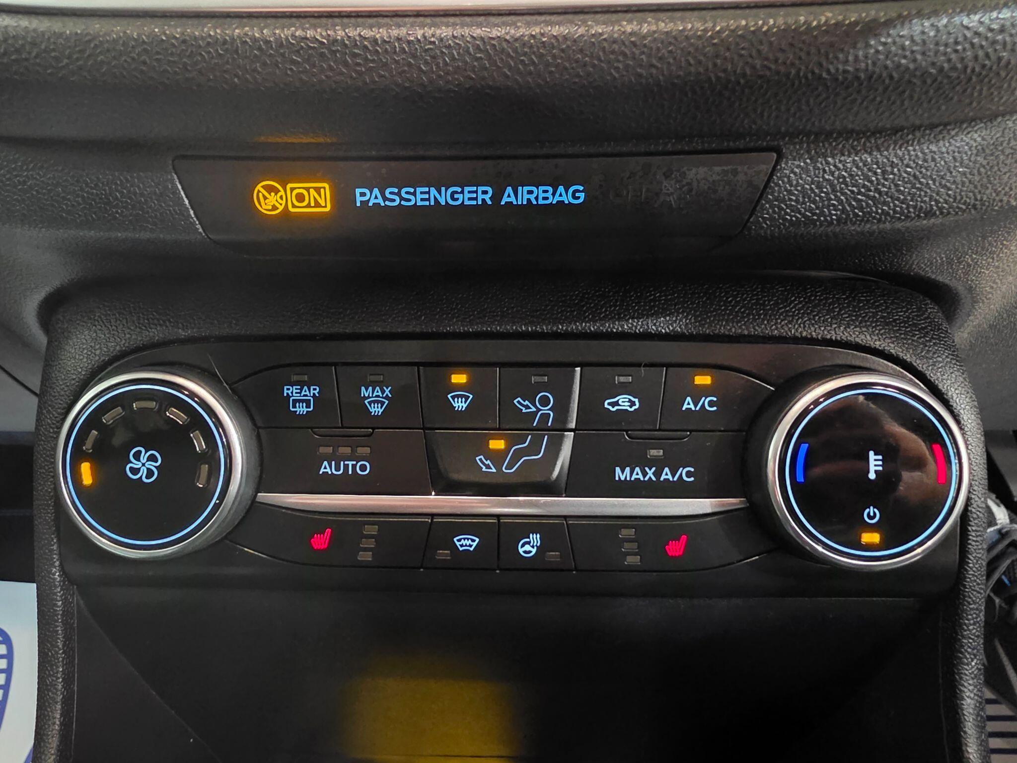 Ford Fiesta view 9