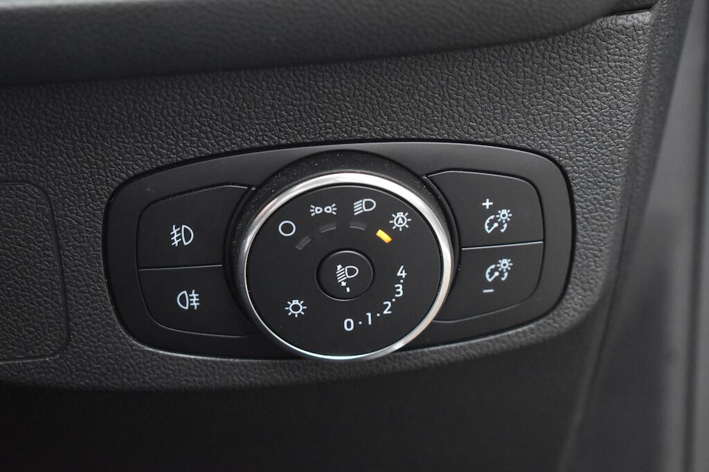 Ford Focus view 49