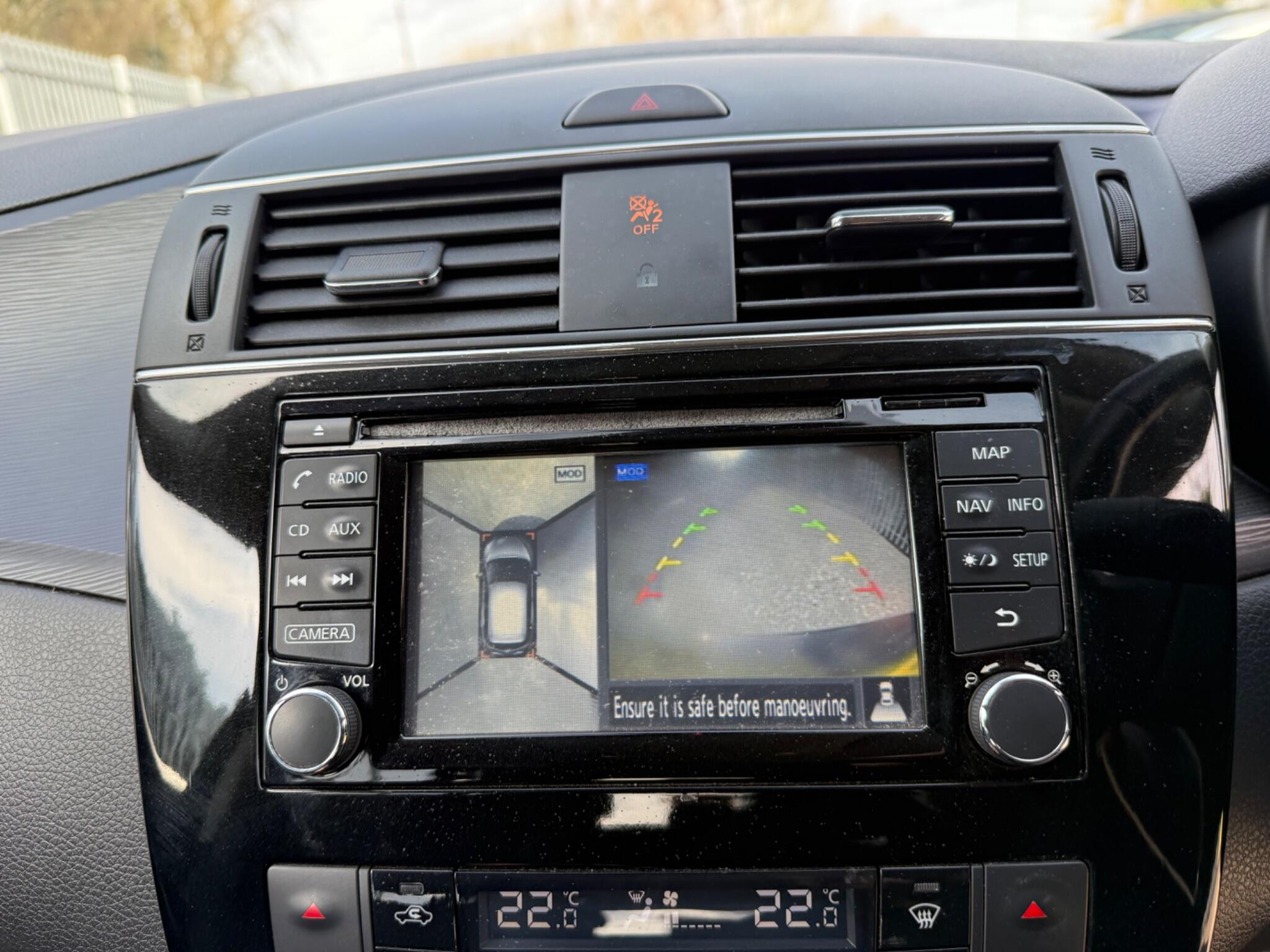 2016 Nissan Pulsar image 18