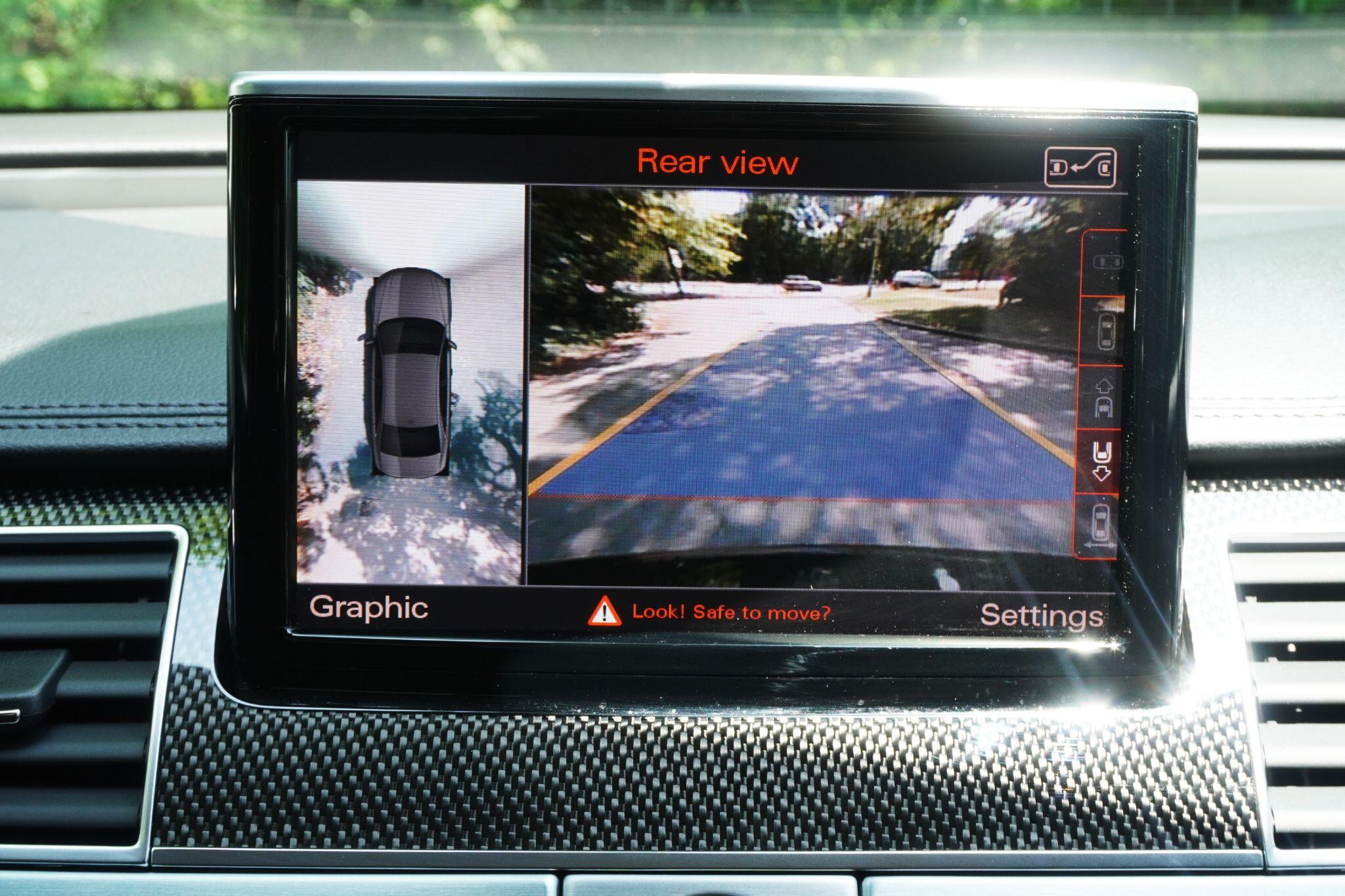 Audi S8 view 35