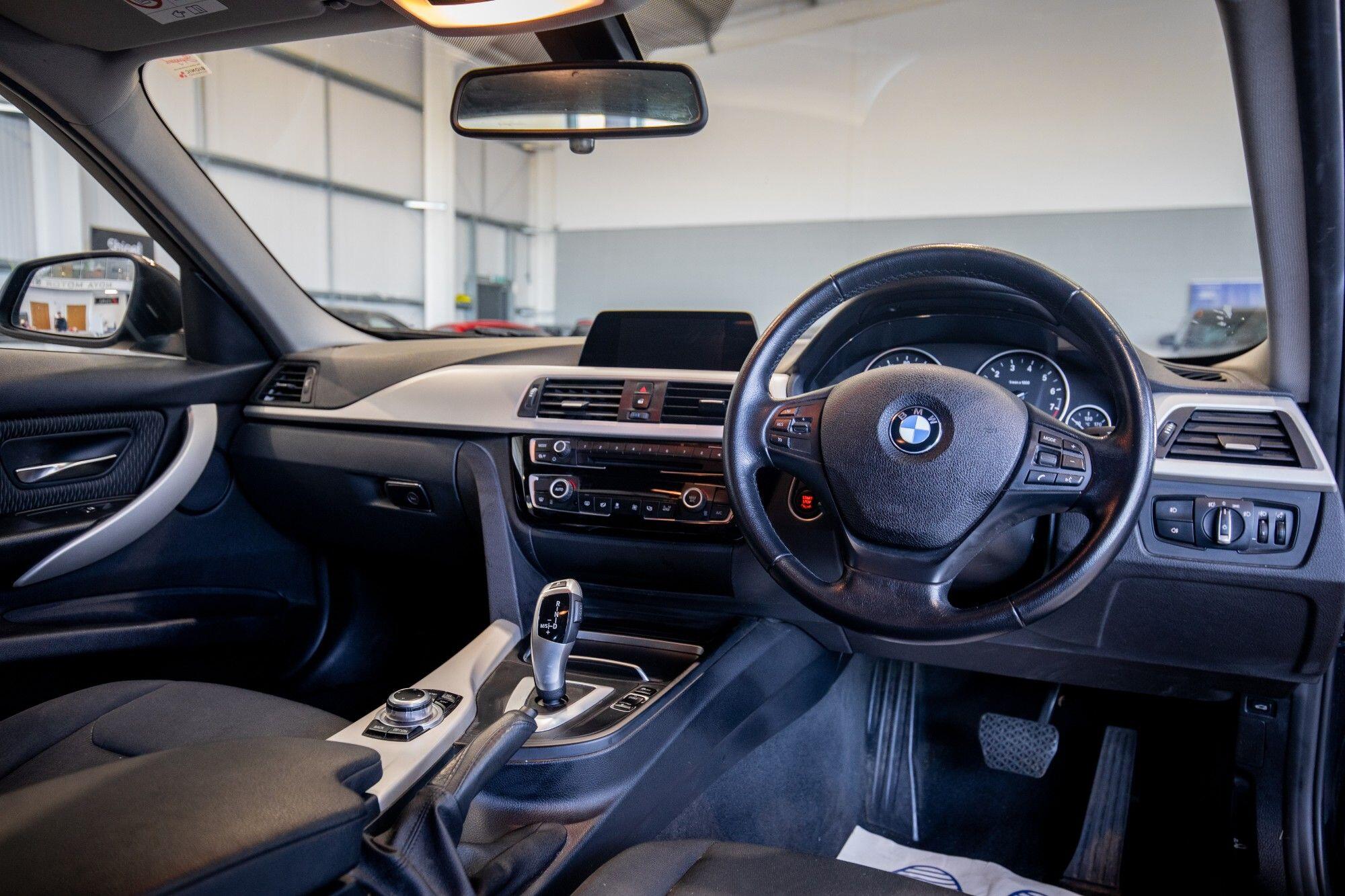 BMW 3 Series view 2