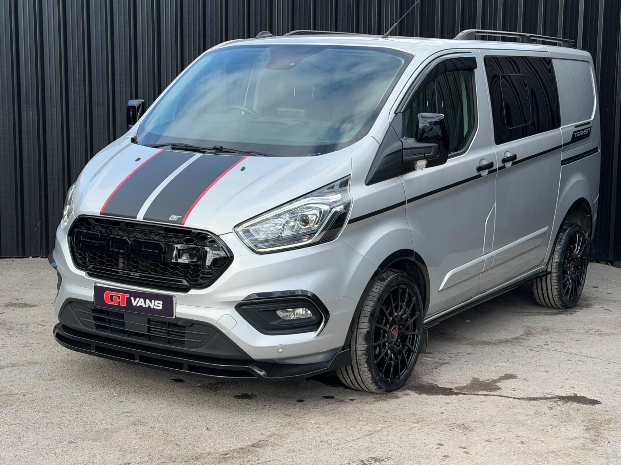 Ford Transit Custom view 30
