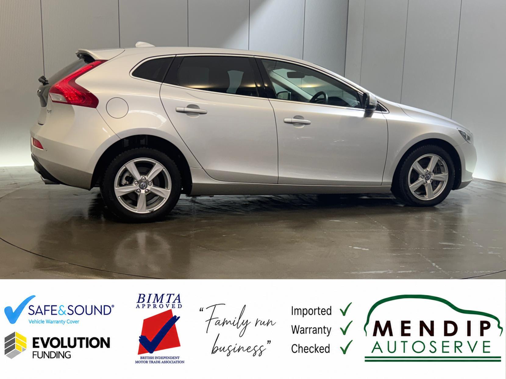 Volvo V40 view 30