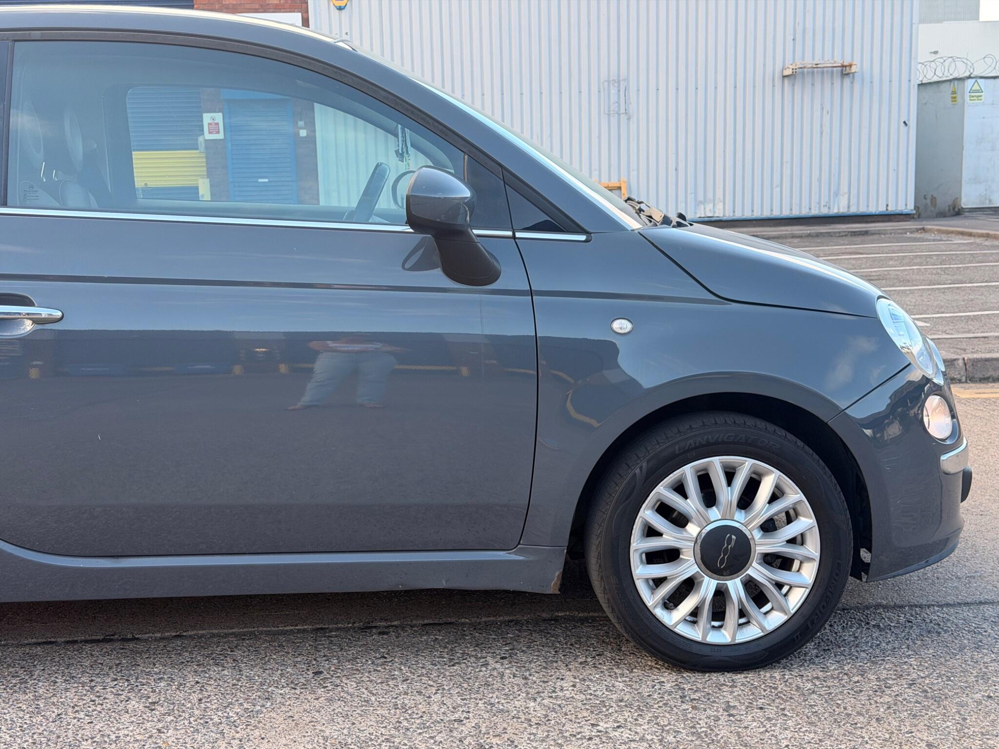 Fiat 500 view 25