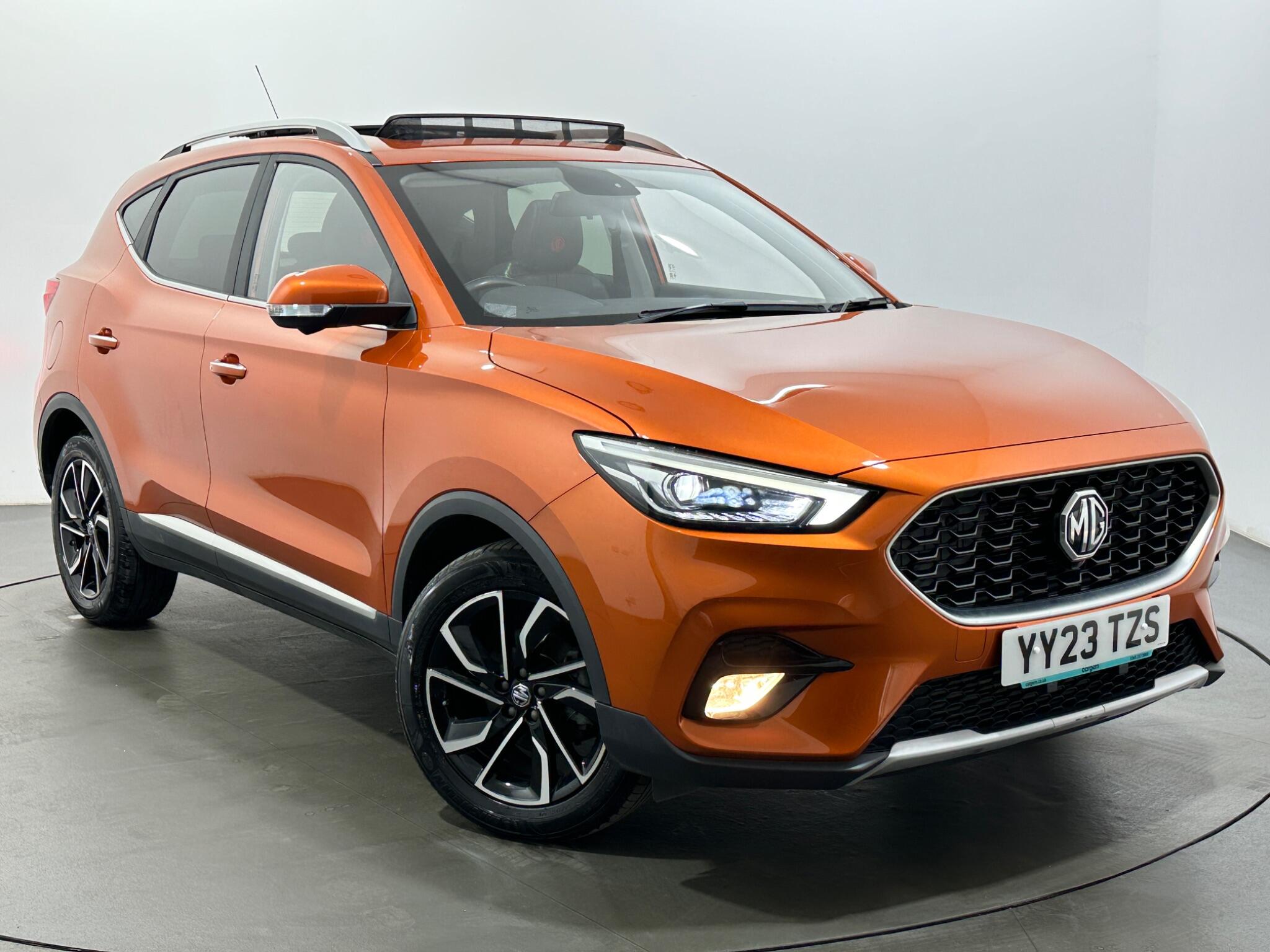 MG ZS view 54