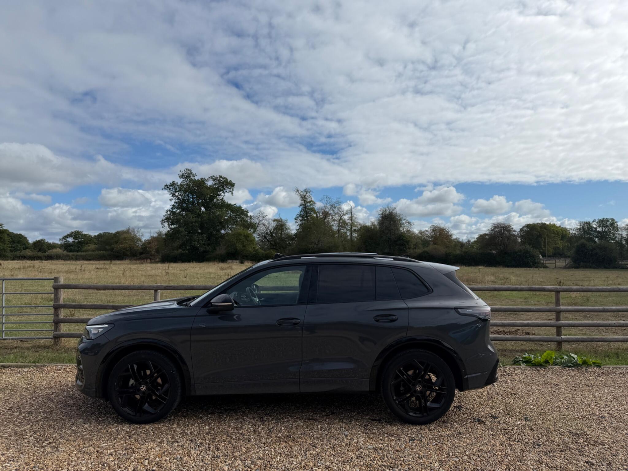 Volkswagen Tiguan view 7