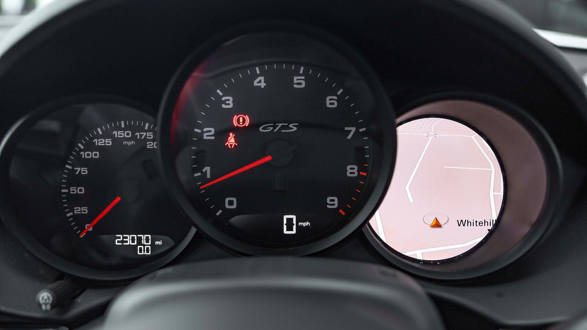 Porsche Cayman view 10