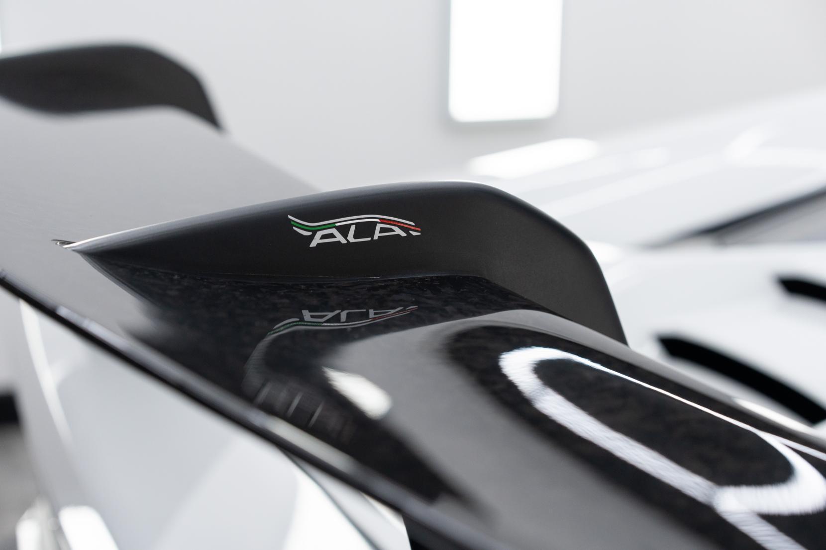 Lamborghini Huracan view 15