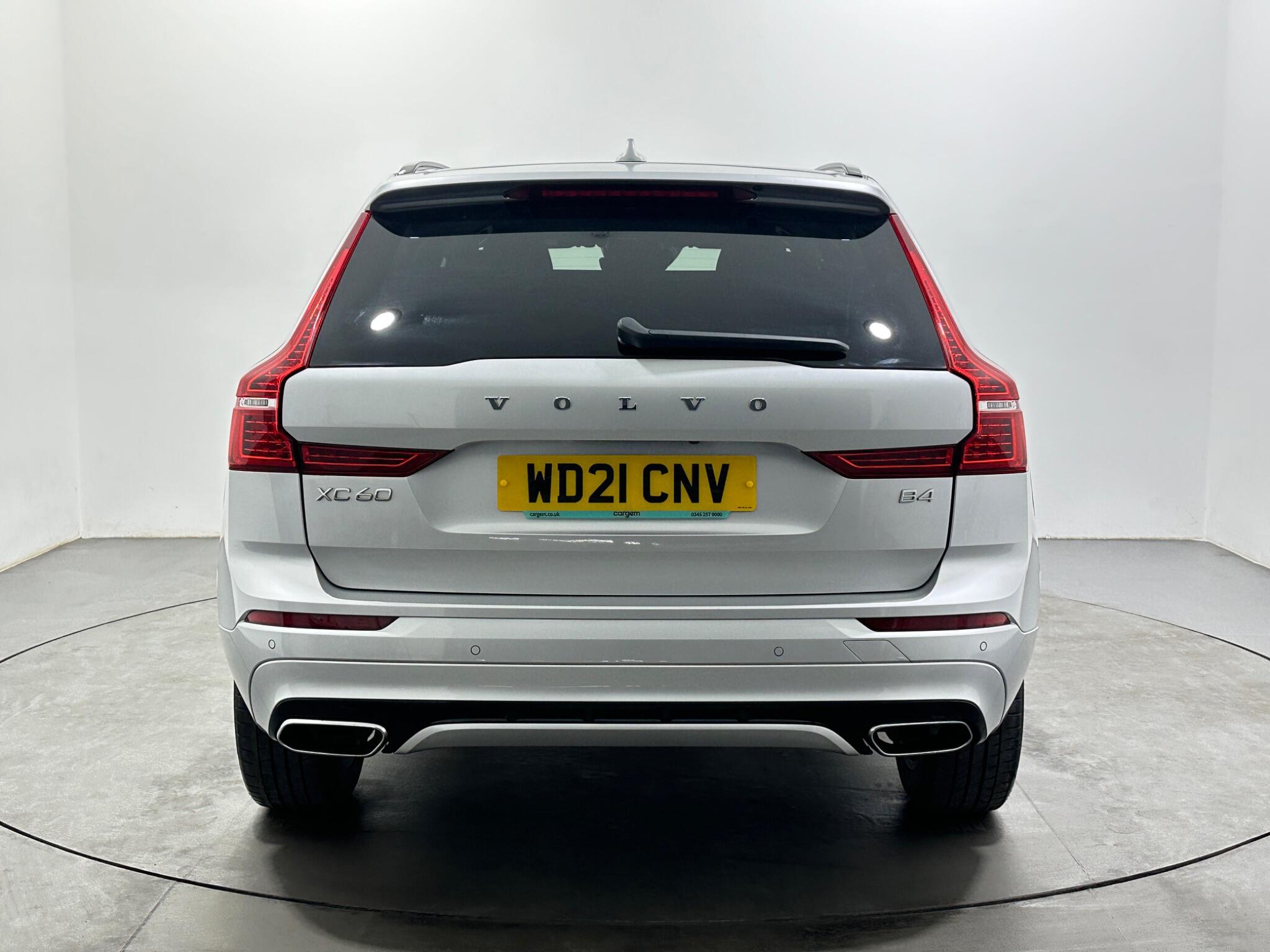 Volvo XC60 view 7