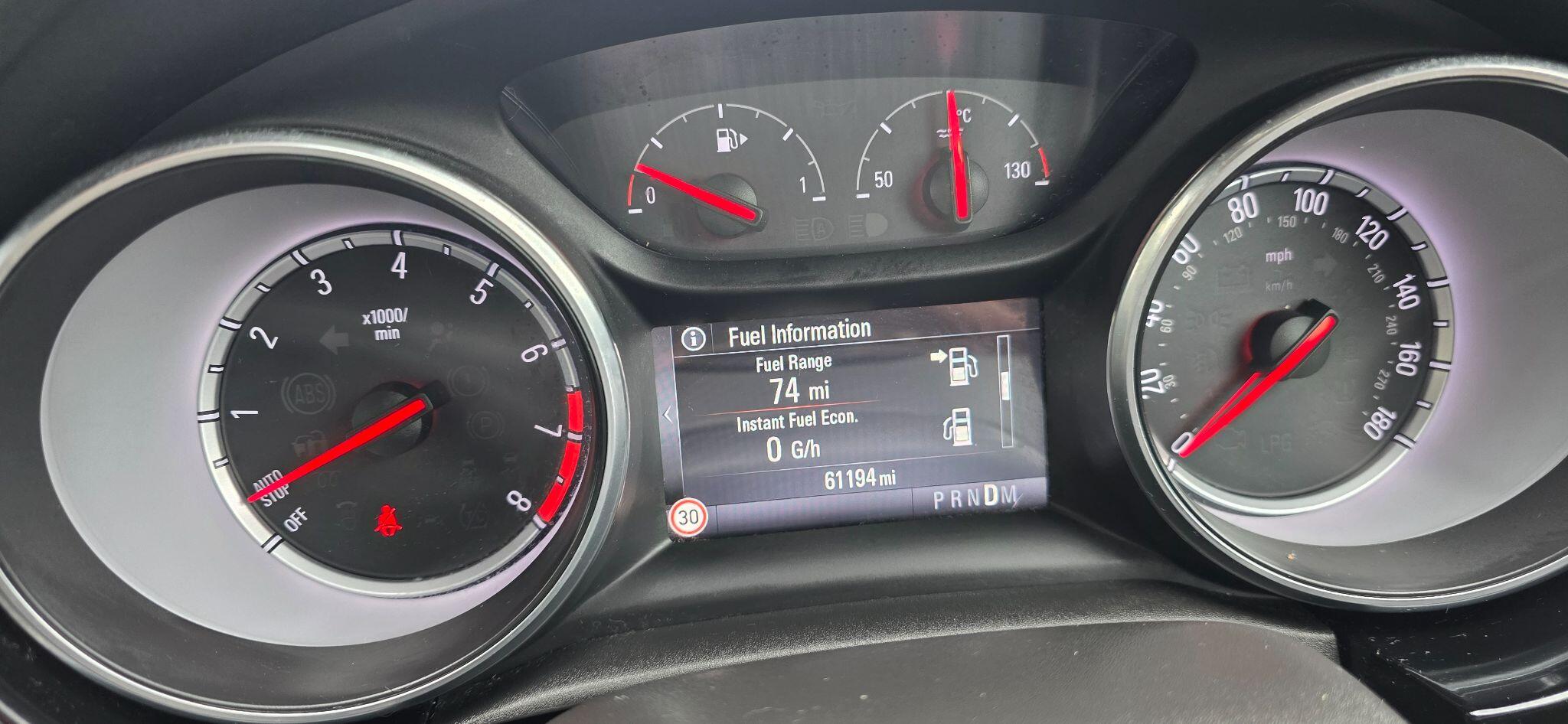 Vauxhall Astra view 4