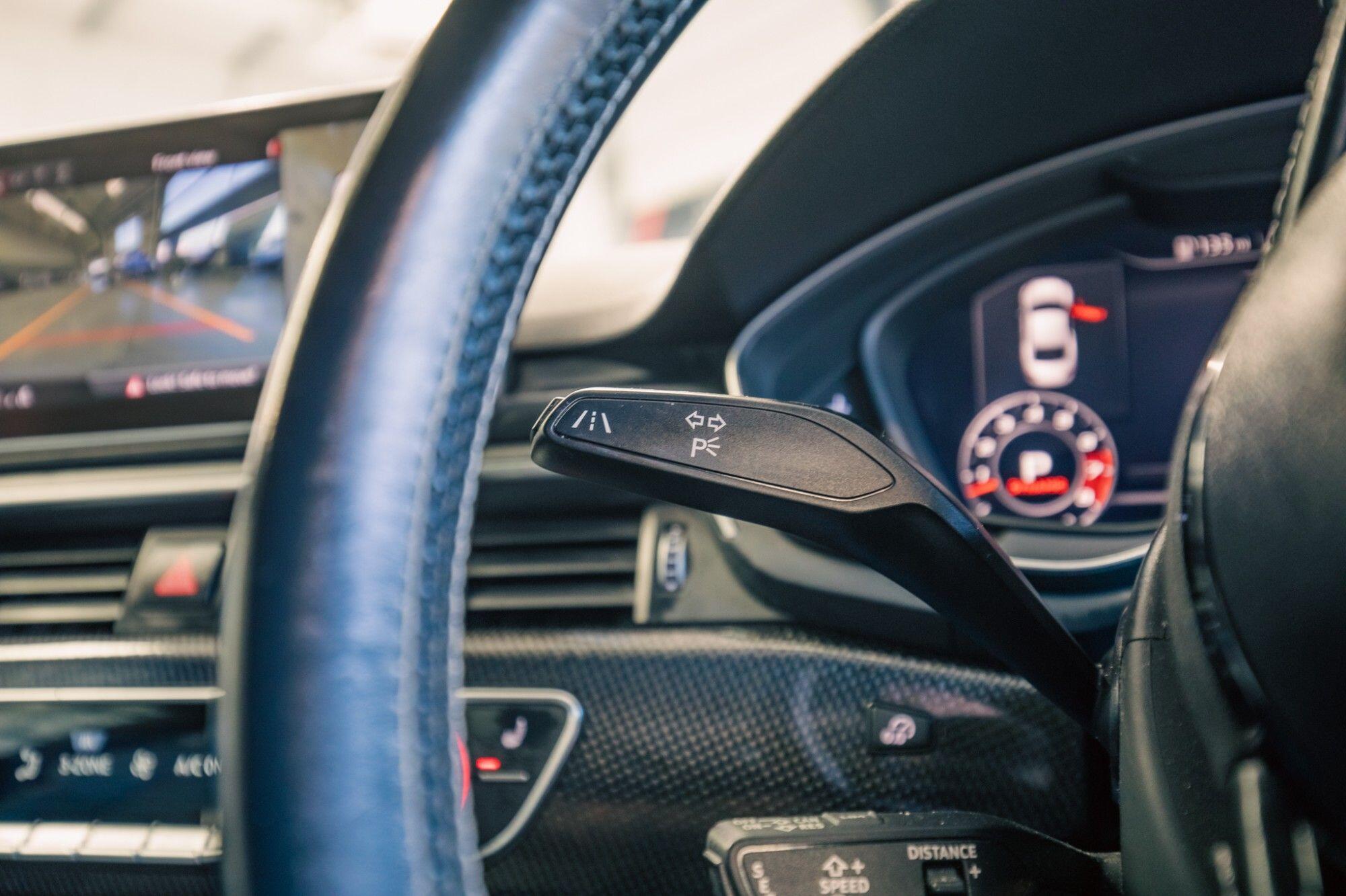 Audi S5 view 13