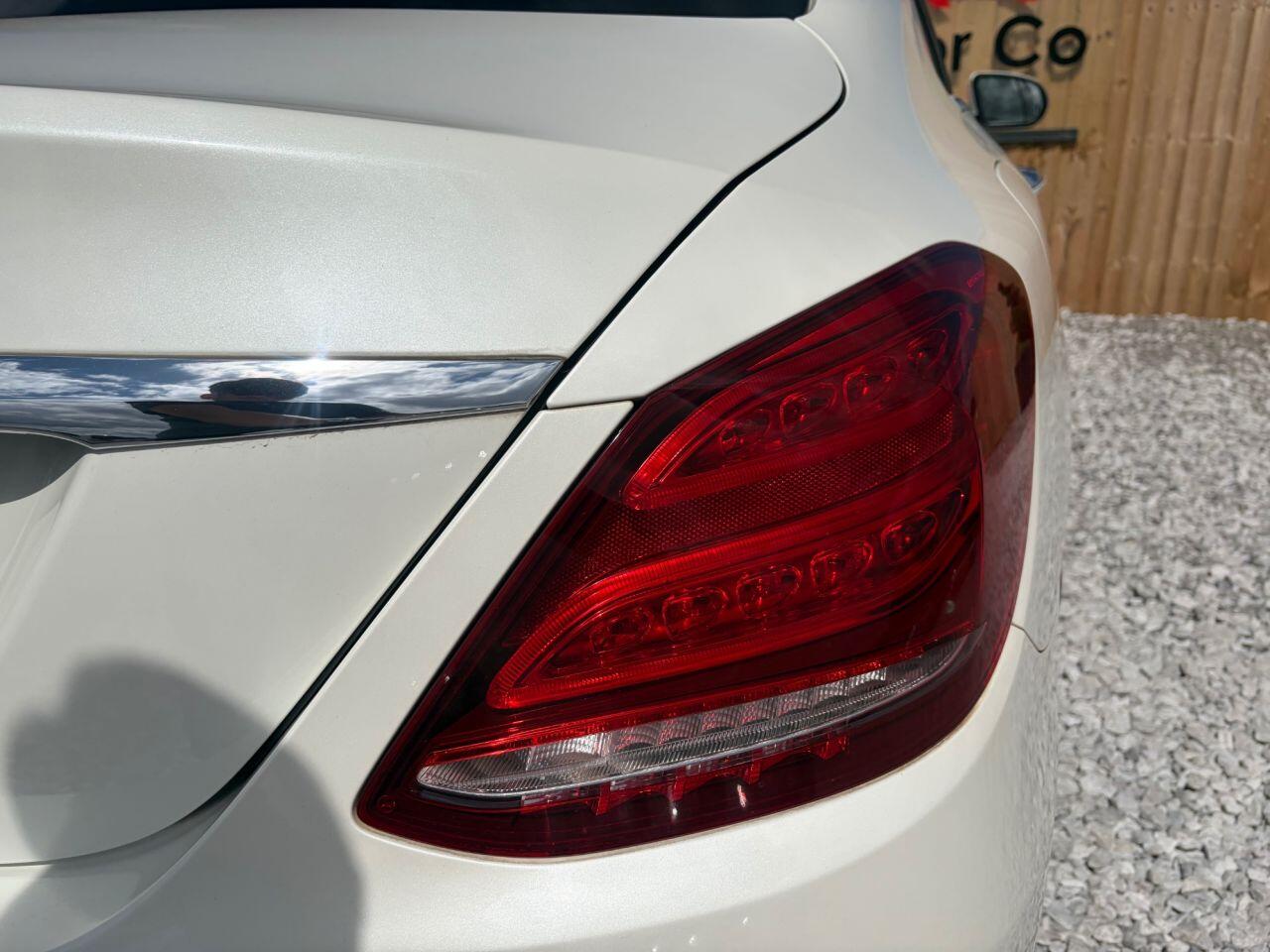 Mercedes-Benz C-Class view 15