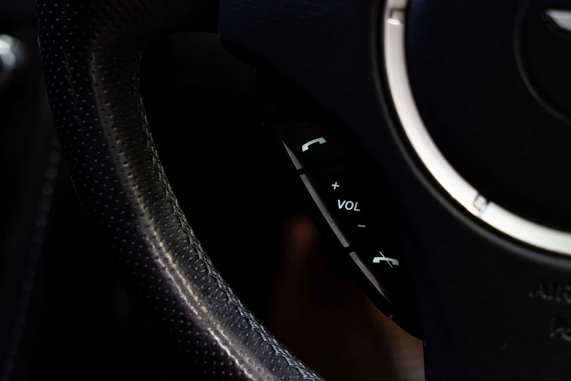 Aston Martin Vantage view 28