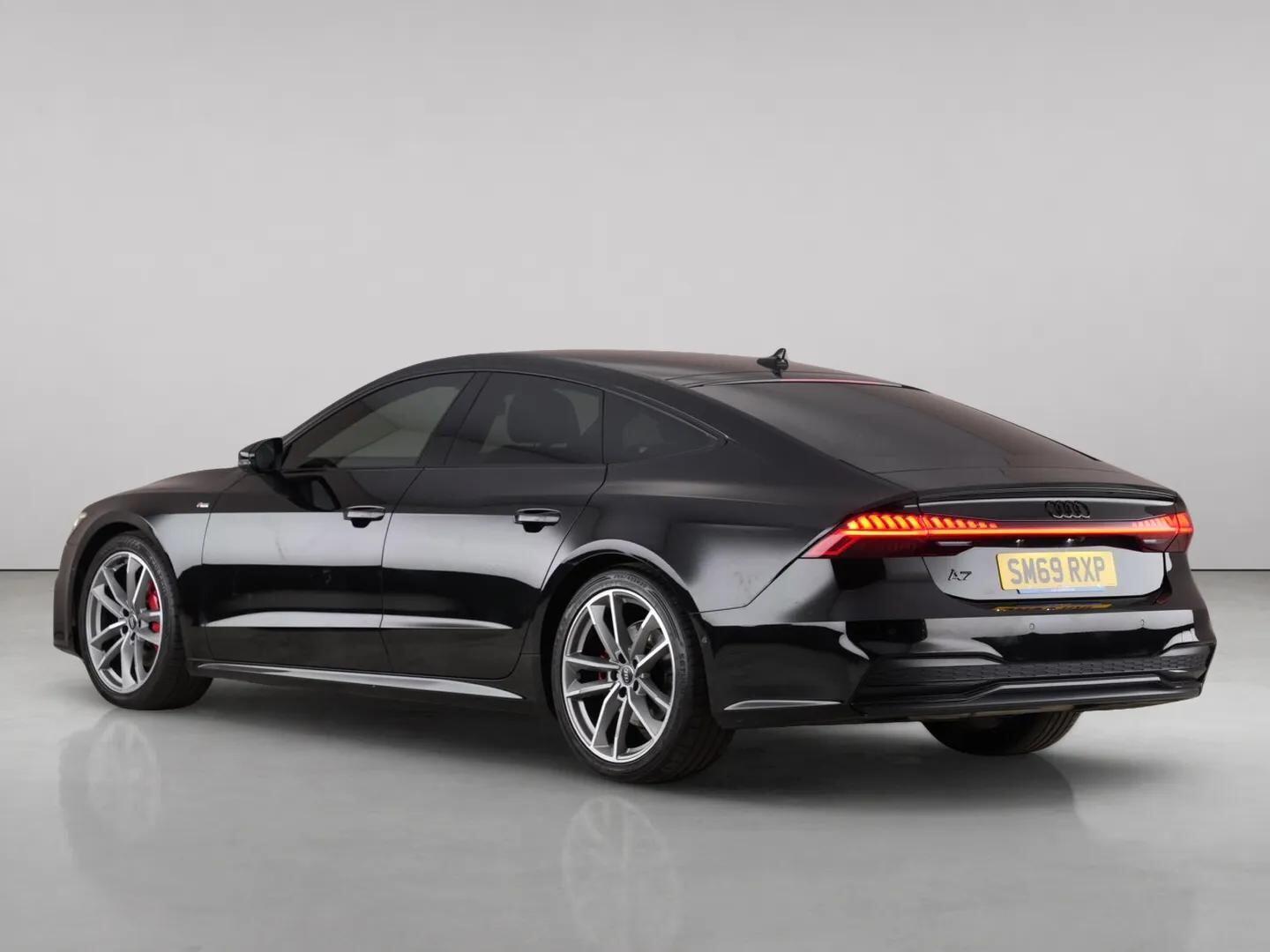 Audi A7 view 6